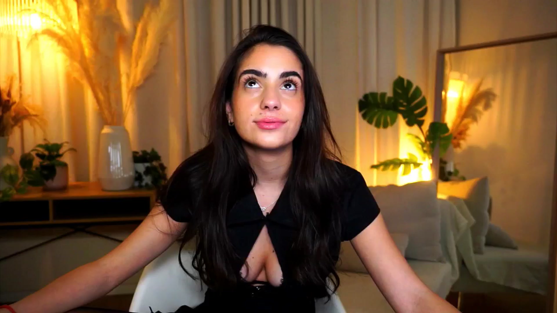 Gallery image thumbnail from milkyway_'s myfreecams stream on, 10/23/2025, 17:31 image 9 of 20