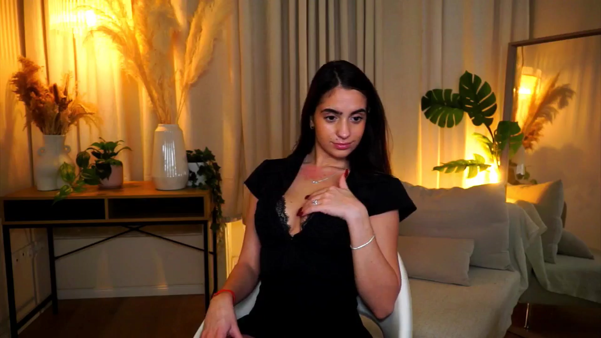 Gallery image thumbnail from milkyway_'s myfreecams stream on, 10/23/2025, 17:31 image 20 of 20