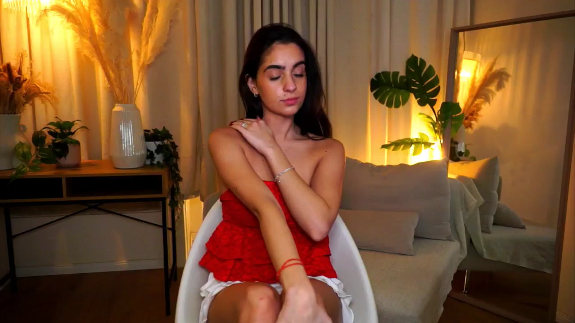 Gallery image thumbnail from milkyway_'s myfreecams stream on, 10/23/2025, 19:07 image 1 of 20