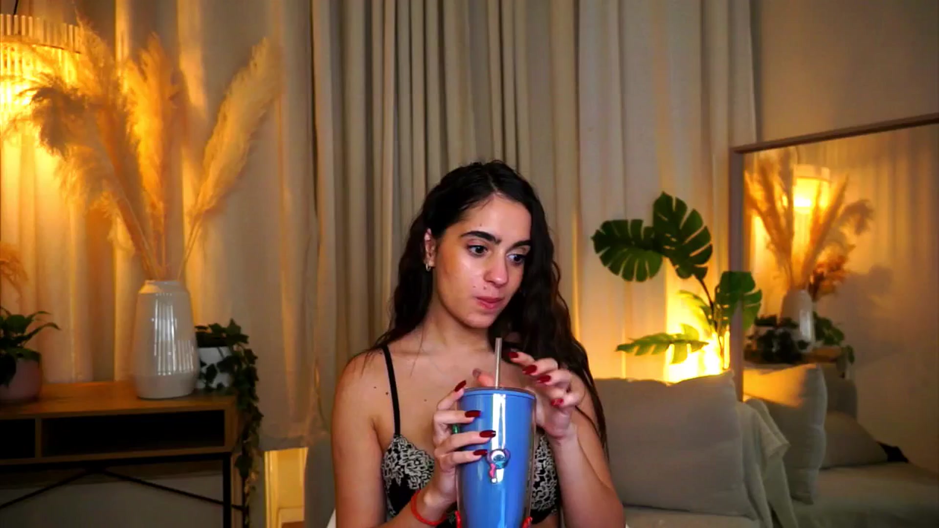 Gallery image thumbnail from milkyway_'s myfreecams stream on, 10/27/2025, 19:20 image 16 of 20