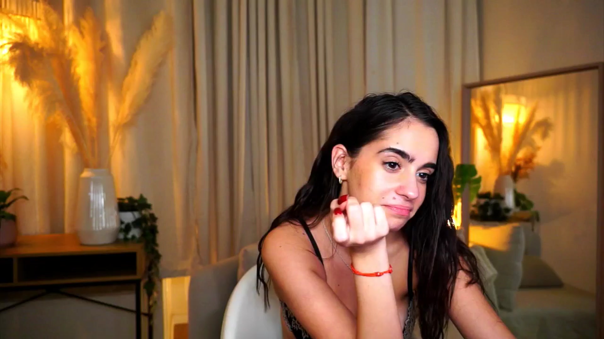 Gallery image thumbnail from milkyway_'s myfreecams stream on, 10/27/2025, 22:07 image 12 of 20