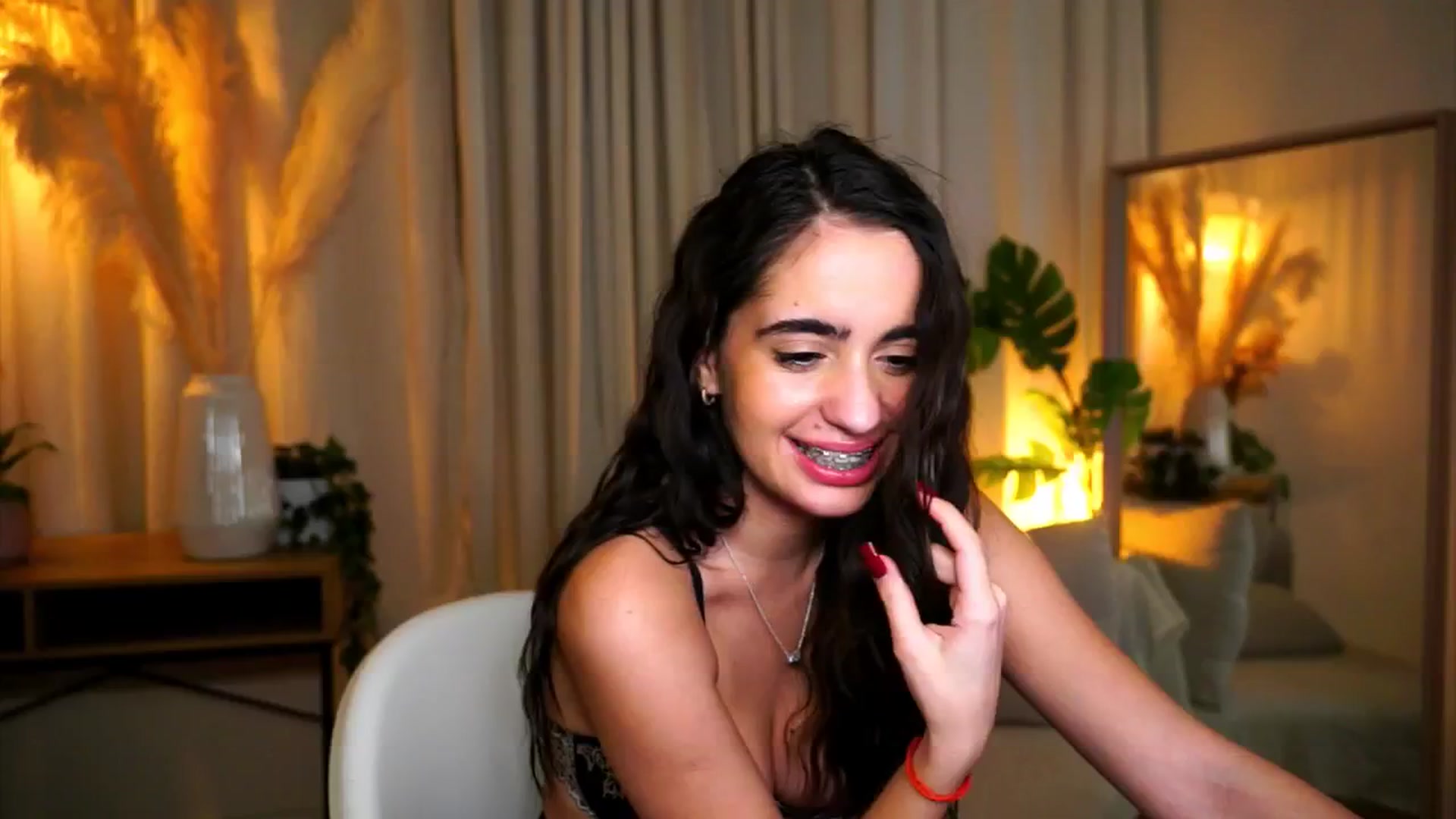 Gallery image thumbnail from milkyway_'s myfreecams stream on, 10/27/2025, 22:07 image 10 of 20