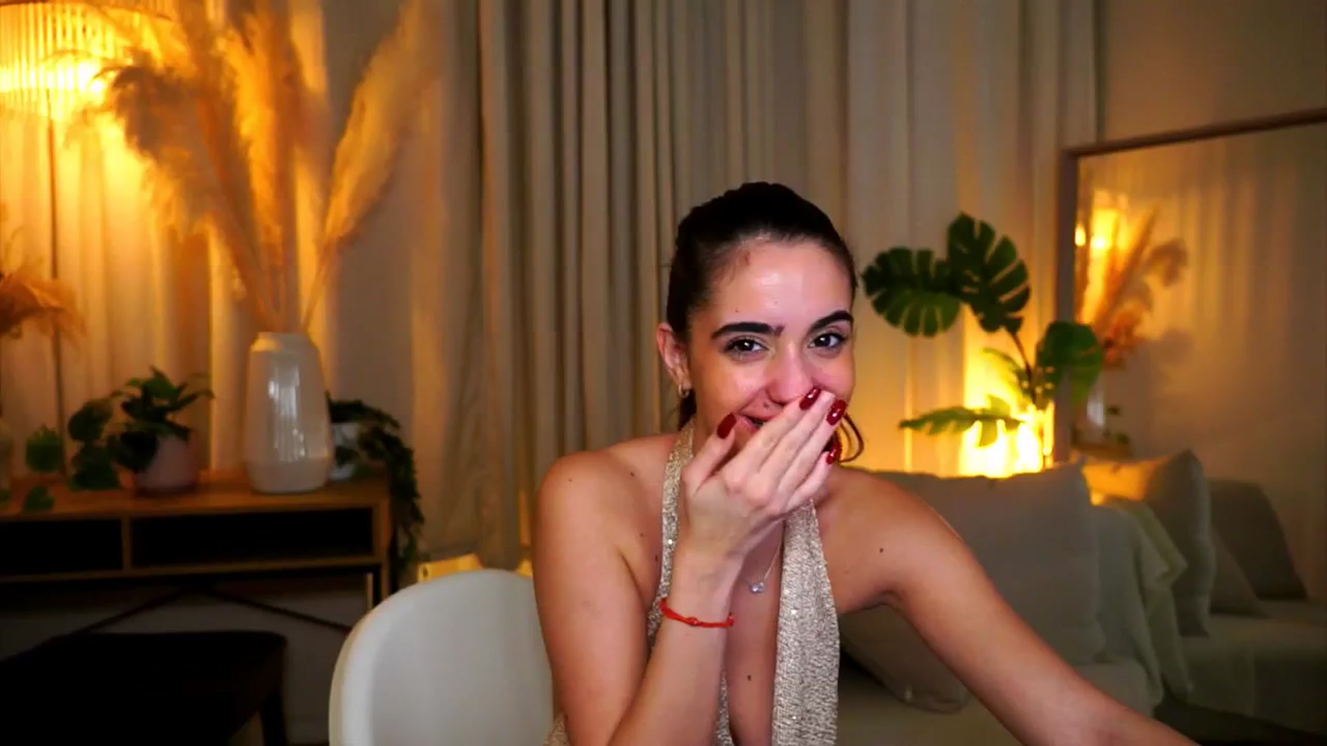 Gallery image thumbnail from milkyway_'s myfreecams stream on, 11/01/2025, 18:32 image 17 of 20