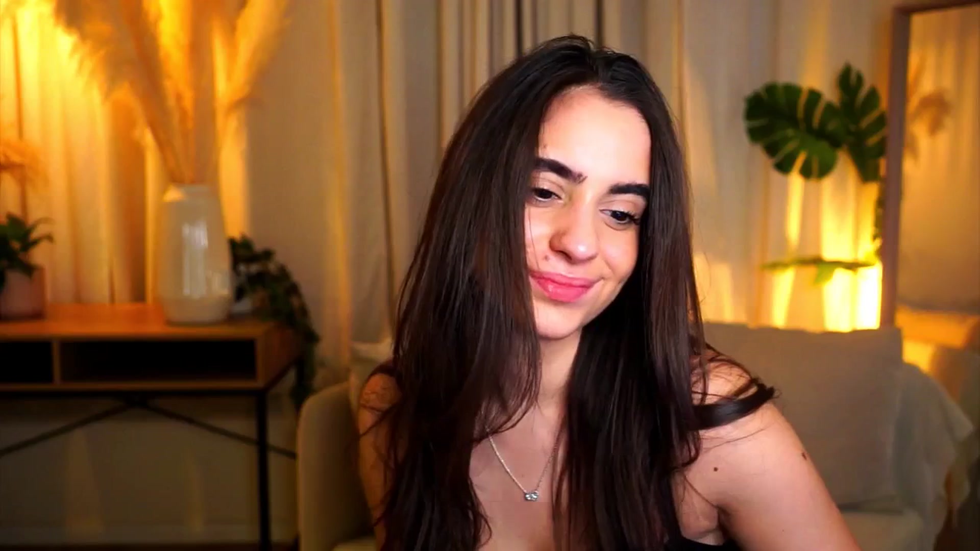 Gallery image thumbnail from milkyway_'s myfreecams stream on, 12/16/2025, 22:45 image 9 of 20