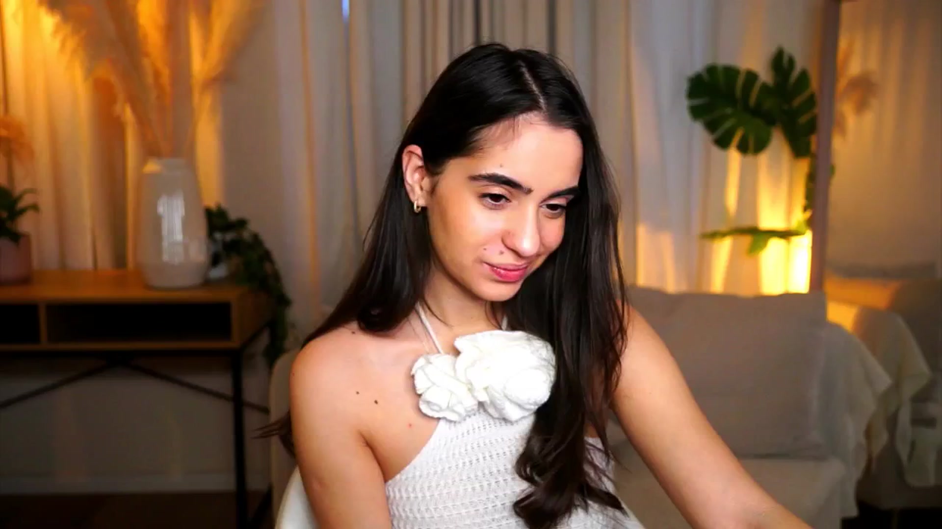 Gallery image thumbnail from milkyway_'s myfreecams stream on, 12/17/2025, 12:56 image 10 of 20