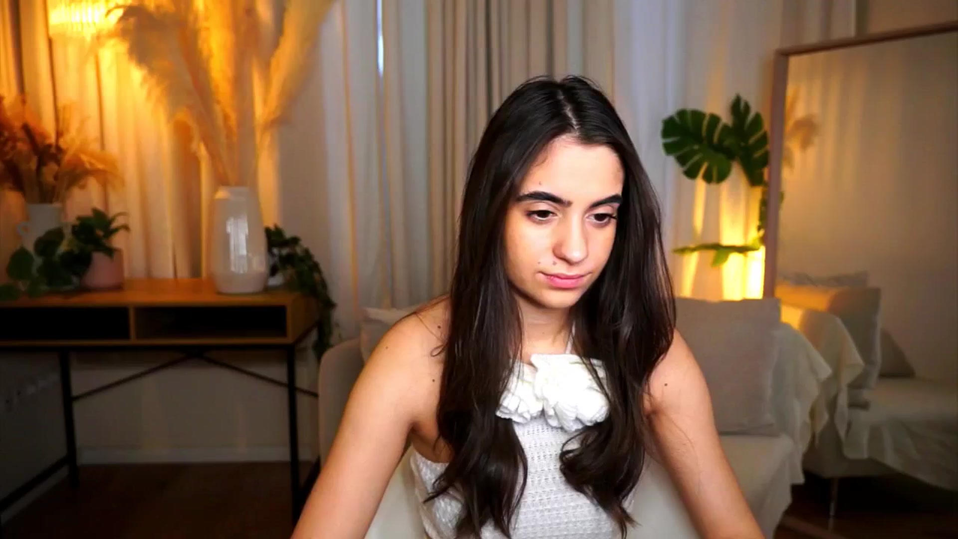 Gallery image thumbnail from milkyway_'s myfreecams stream on, 12/17/2025, 12:56 image 4 of 20