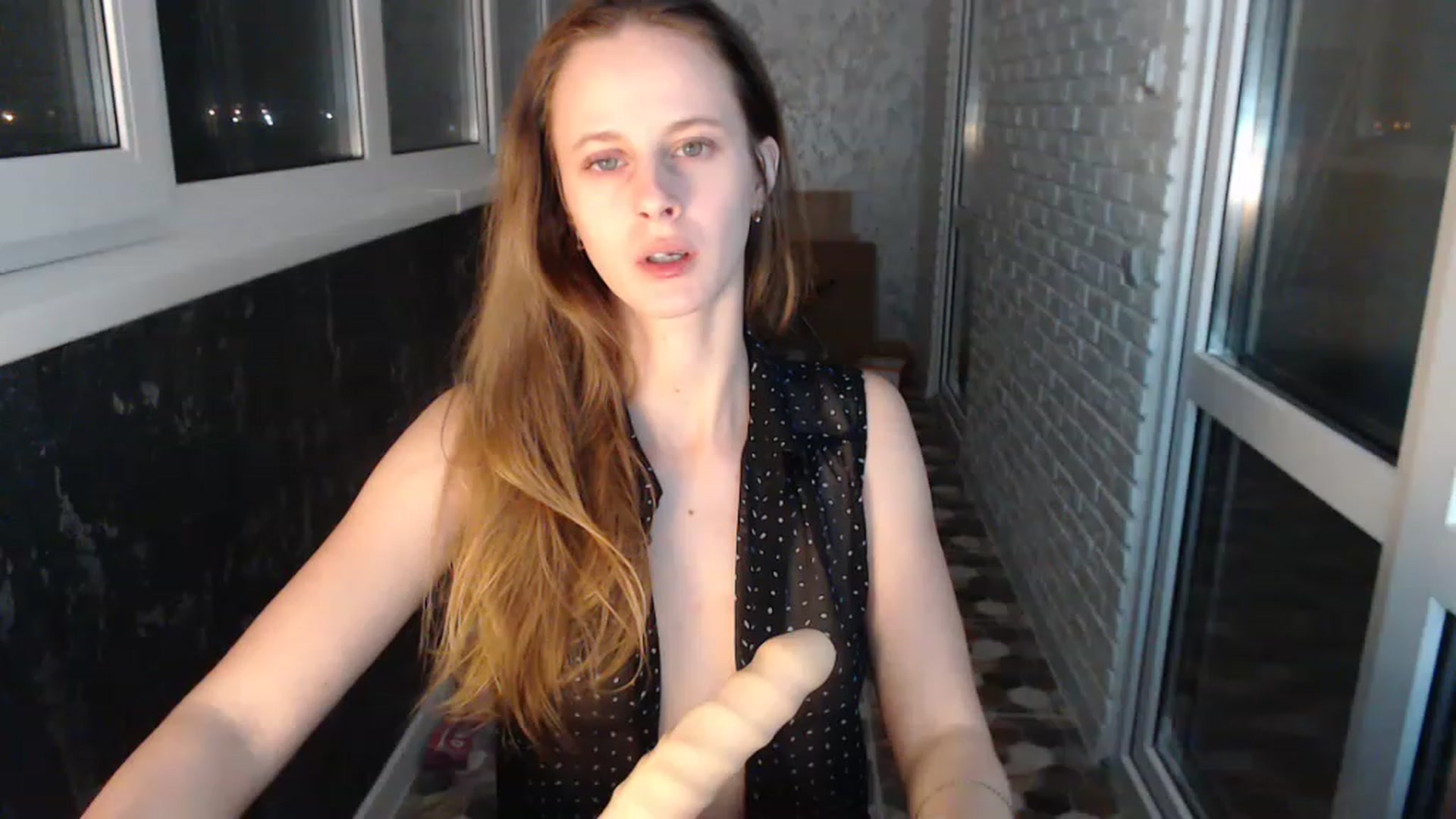 Gallery image thumbnail from mimiMILFal's myfreecams stream on, 11/21/2022, 20:08 image 12 of 20