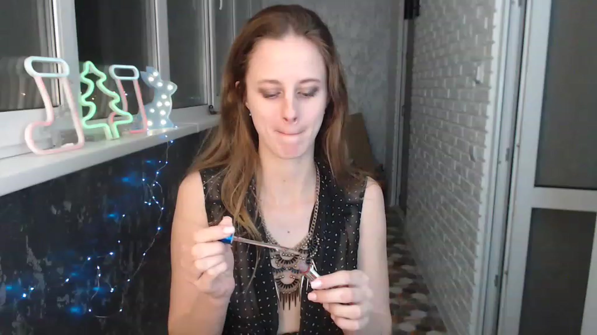 Gallery image thumbnail from mimiMILFal's myfreecams stream on, 12/12/2022, 15:01 image 6 of 20