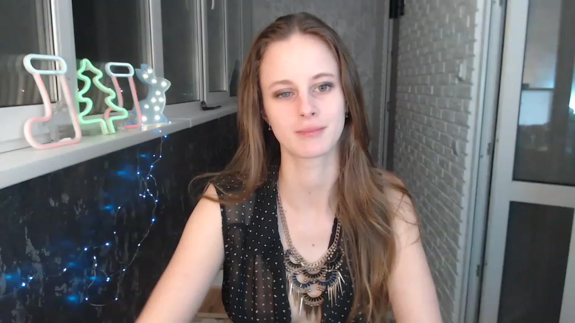 Gallery image thumbnail from mimiMILFal's myfreecams stream on, 12/12/2022, 15:01 image 1 of 20