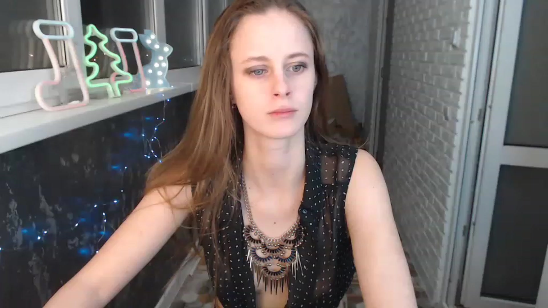 Gallery image thumbnail from mimiMILFal's myfreecams stream on, 12/12/2022, 15:01 image 18 of 20