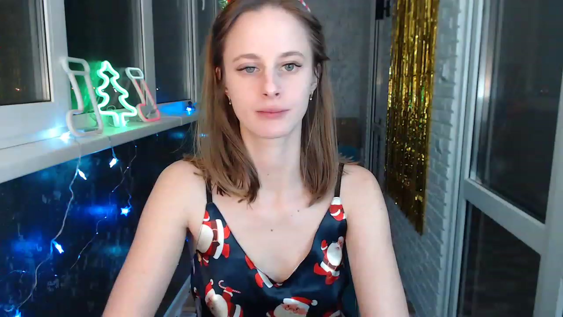 Gallery image thumbnail from mimiMILFal's myfreecams stream on, 12/24/2022, 21:29 image 1 of 20