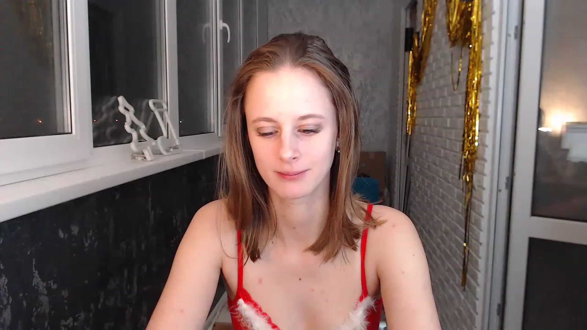 Gallery image thumbnail from mimiMILFal's myfreecams stream on, 12/27/2022, 14:17 image 8 of 20