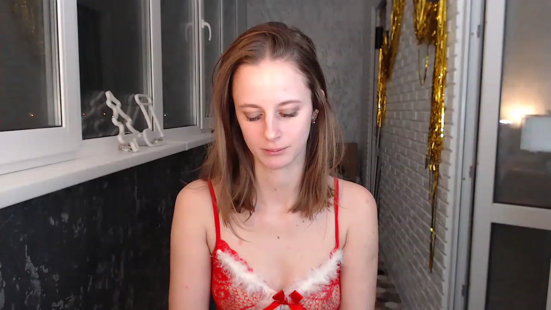 Gallery image thumbnail from mimiMILFal's myfreecams stream on, 12/27/2022, 14:17 image 20 of 20
