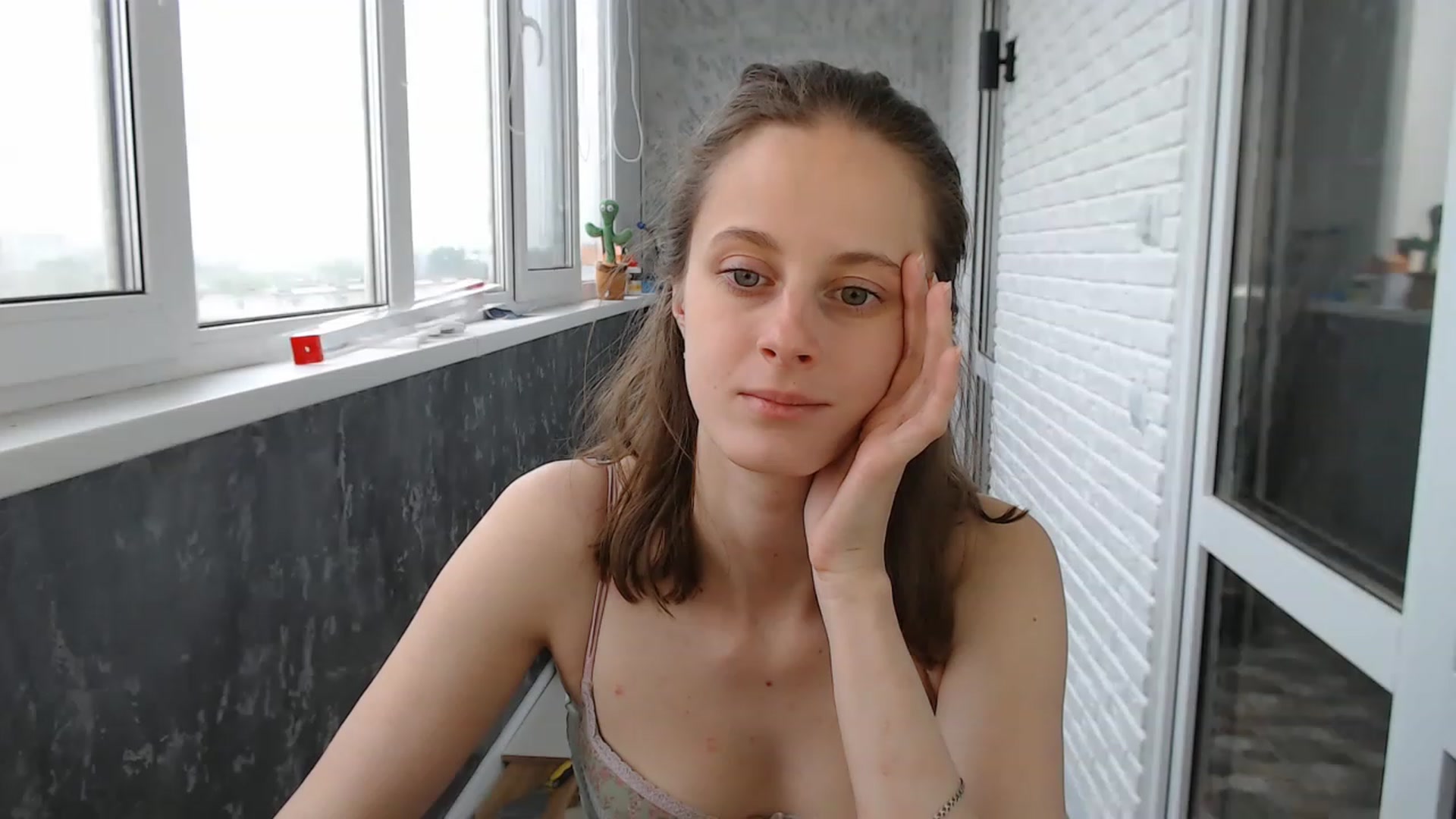 Gallery image thumbnail from mimiMILFal's myfreecams stream on, 05/11/2023, 11:00 image 5 of 20