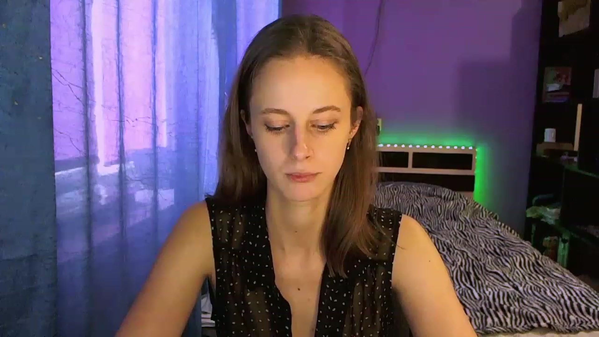 Gallery image thumbnail from mimiMILFal's myfreecams stream on, 05/15/2023, 10:30 image 12 of 20