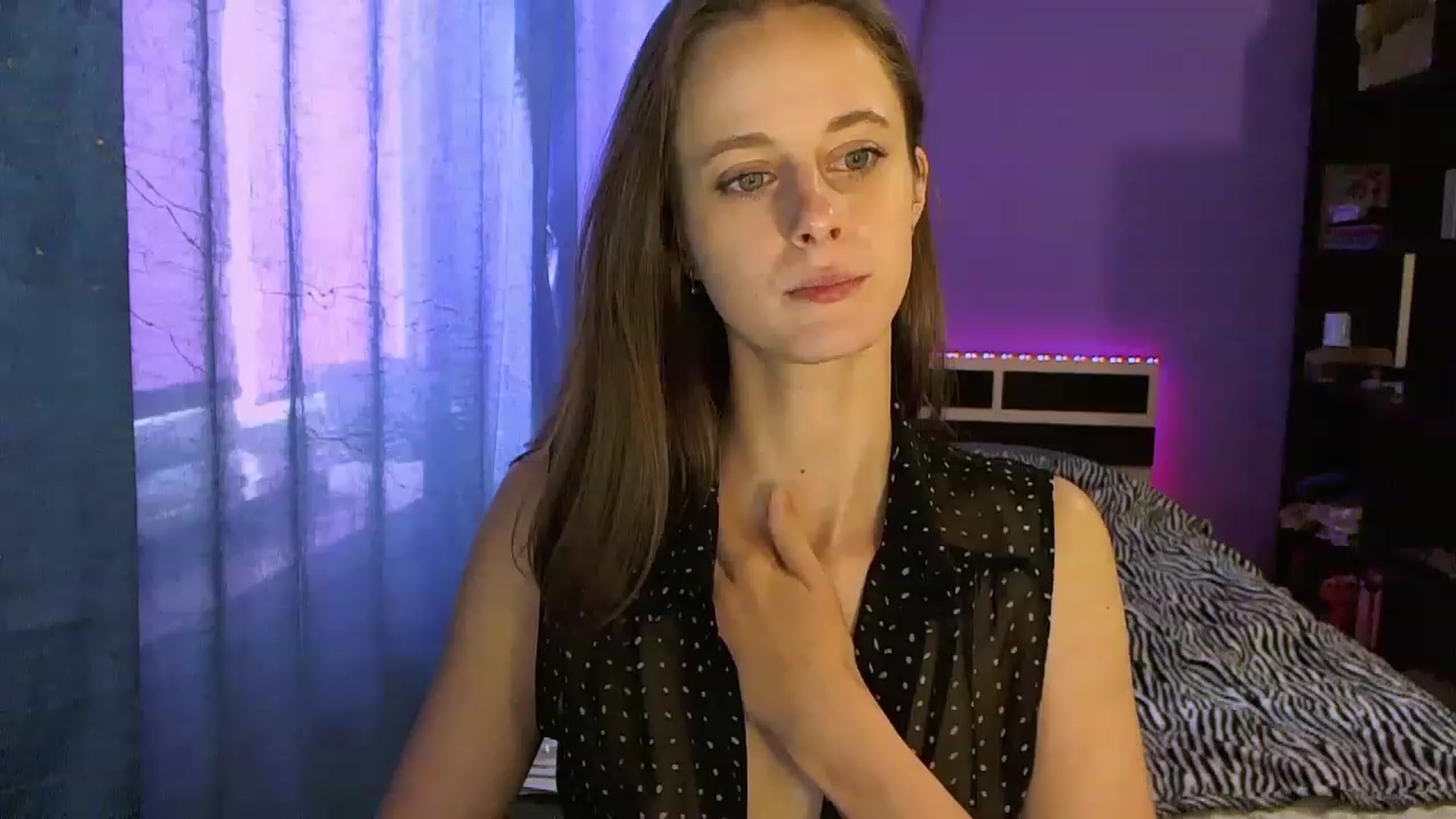 Gallery image thumbnail from mimiMILFal's myfreecams stream on, 05/15/2023, 10:30 image 9 of 20