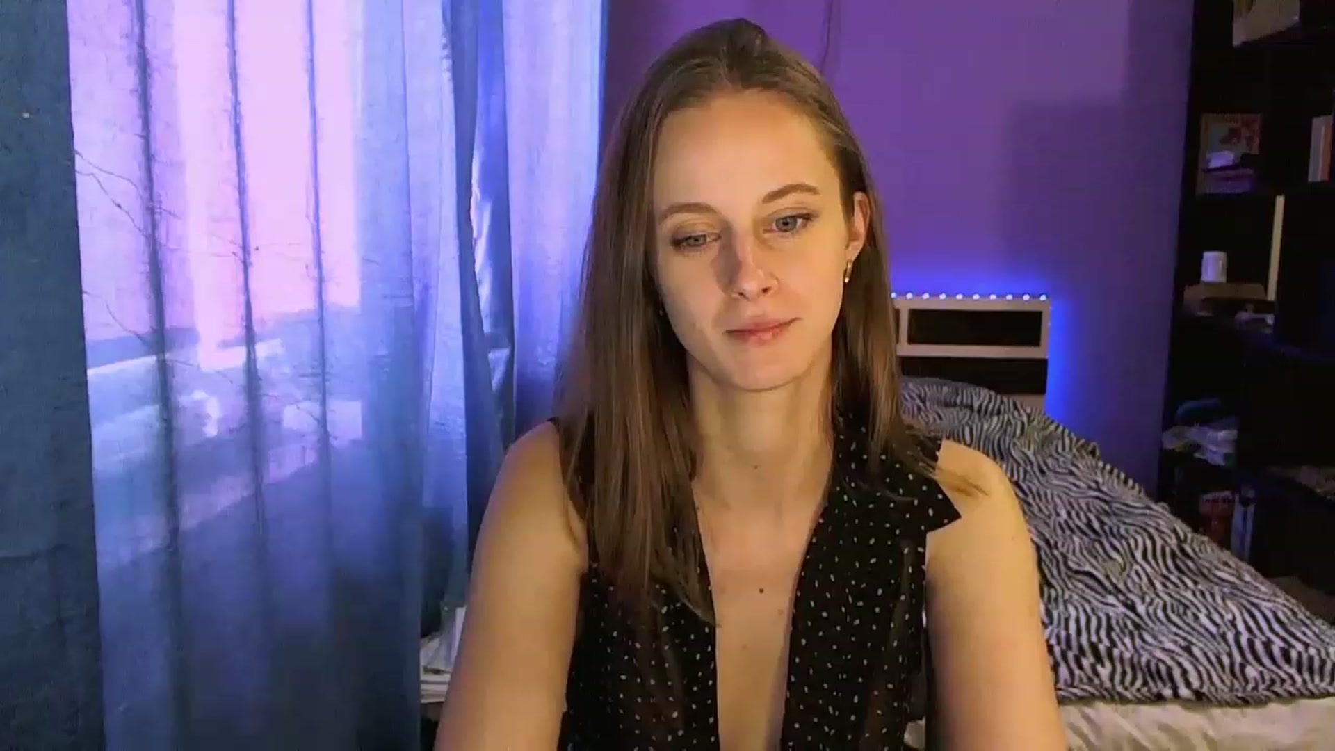 Gallery image thumbnail from mimiMILFal's myfreecams stream on, 05/15/2023, 12:41 image 20 of 20