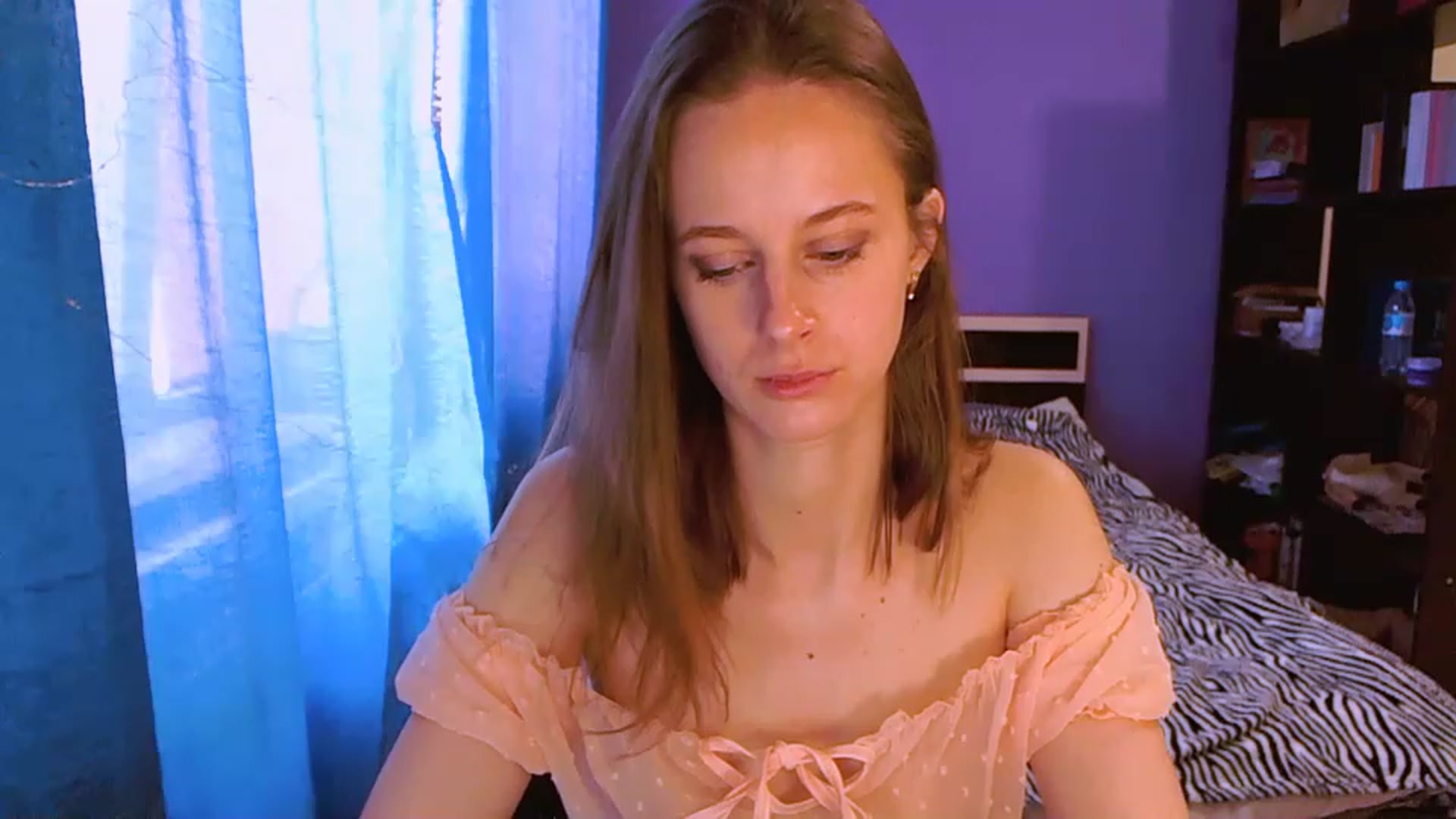 Gallery image thumbnail from mimiMILFal's myfreecams stream on, 05/22/2023, 13:54 image 5 of 20