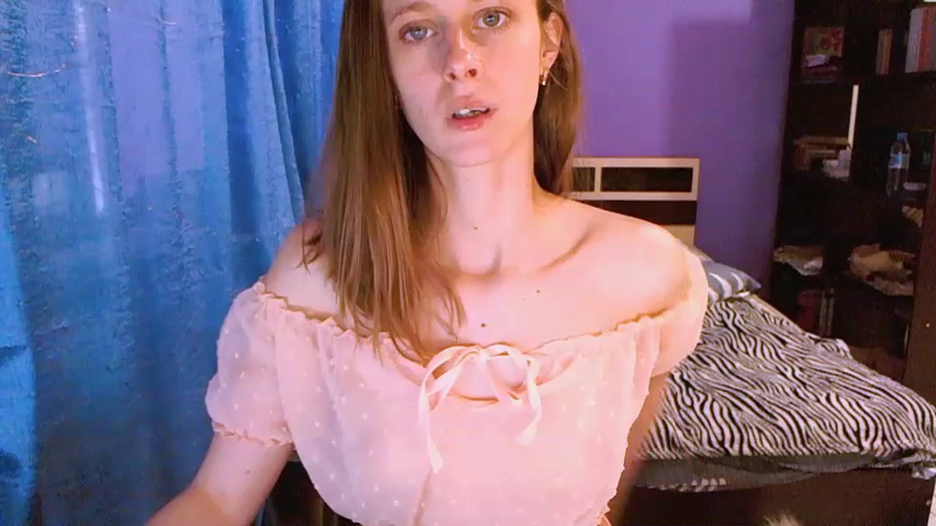 Gallery image thumbnail from mimiMILFal's myfreecams stream on, 05/23/2023, 15:45 image 5 of 20