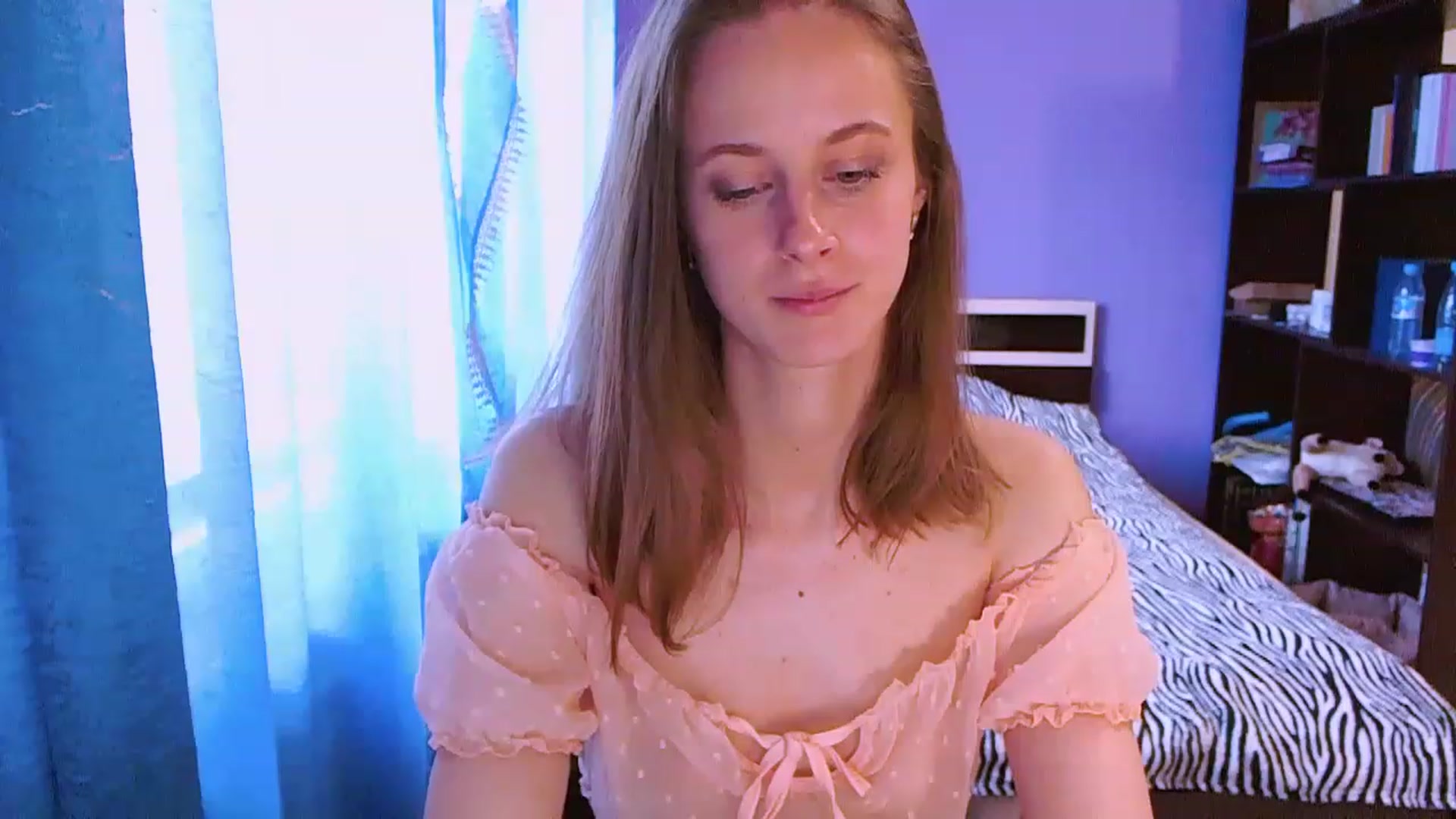 Gallery image thumbnail from mimiMILFal's myfreecams stream on, 05/30/2023, 11:59 image 20 of 20