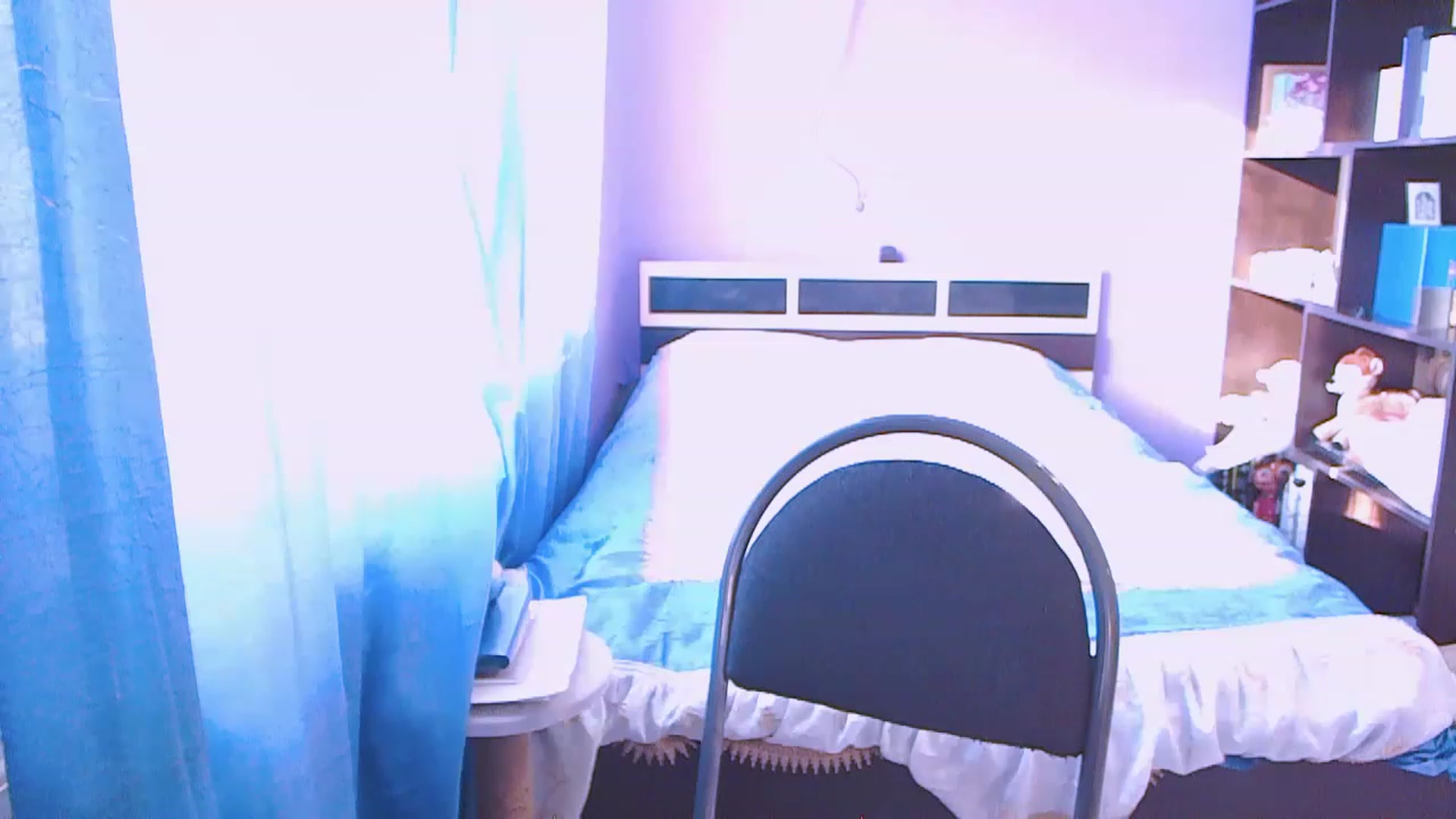 Gallery image thumbnail from mimiMILFal's myfreecams stream on, 06/18/2023, 15:08 image 16 of 20