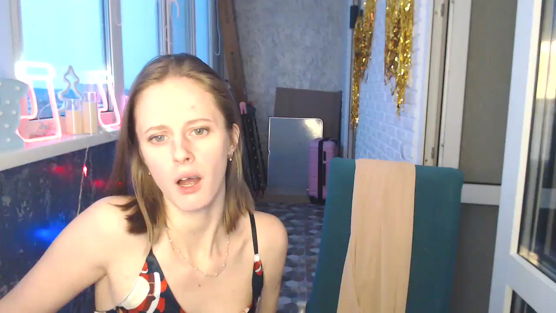 Gallery image thumbnail from mimiMILFal's myfreecams stream on, 12/07/2023, 13:18 image 15 of 20