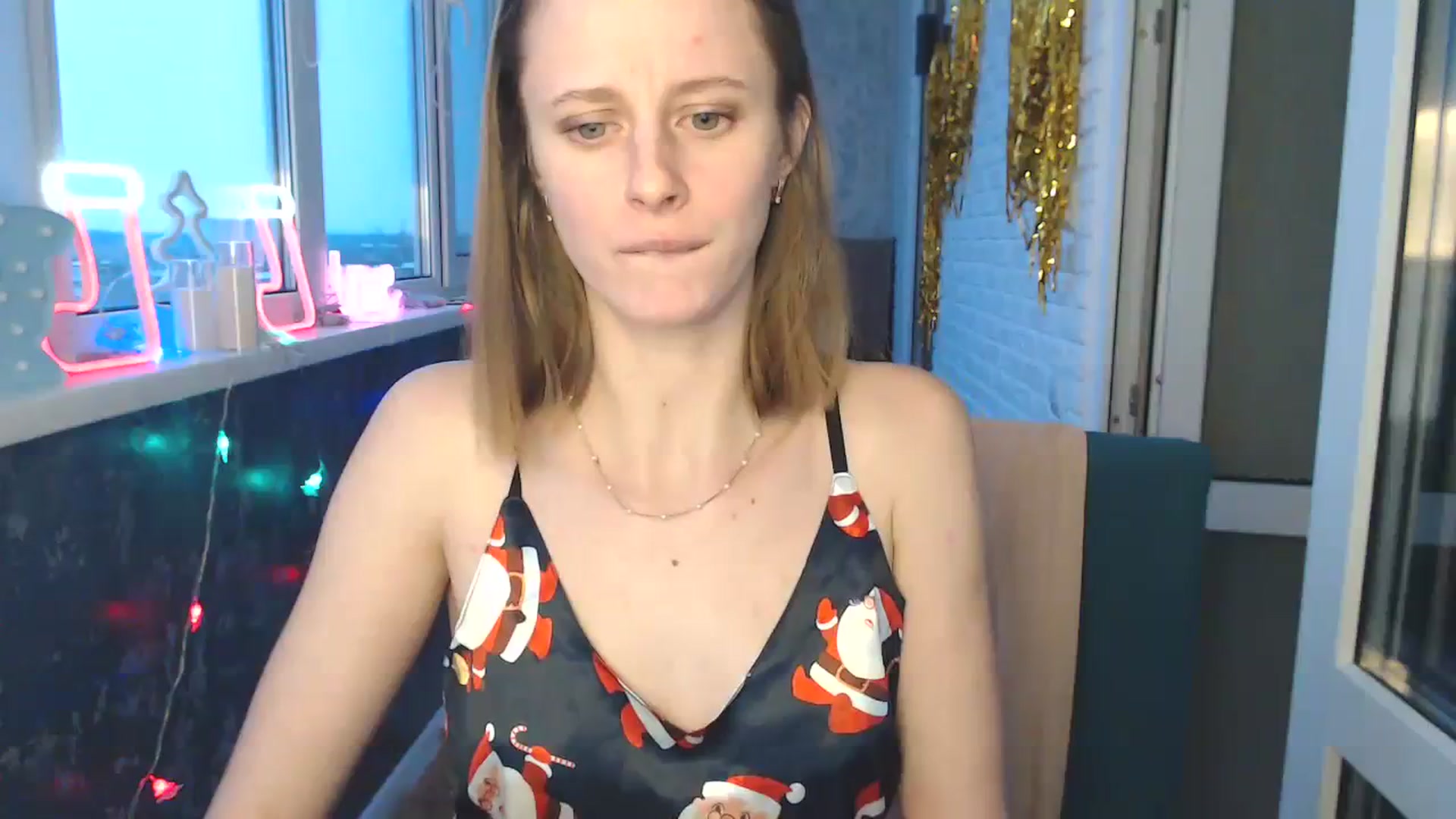 Gallery image thumbnail from mimiMILFal's myfreecams stream on, 12/07/2023, 13:18 image 13 of 20