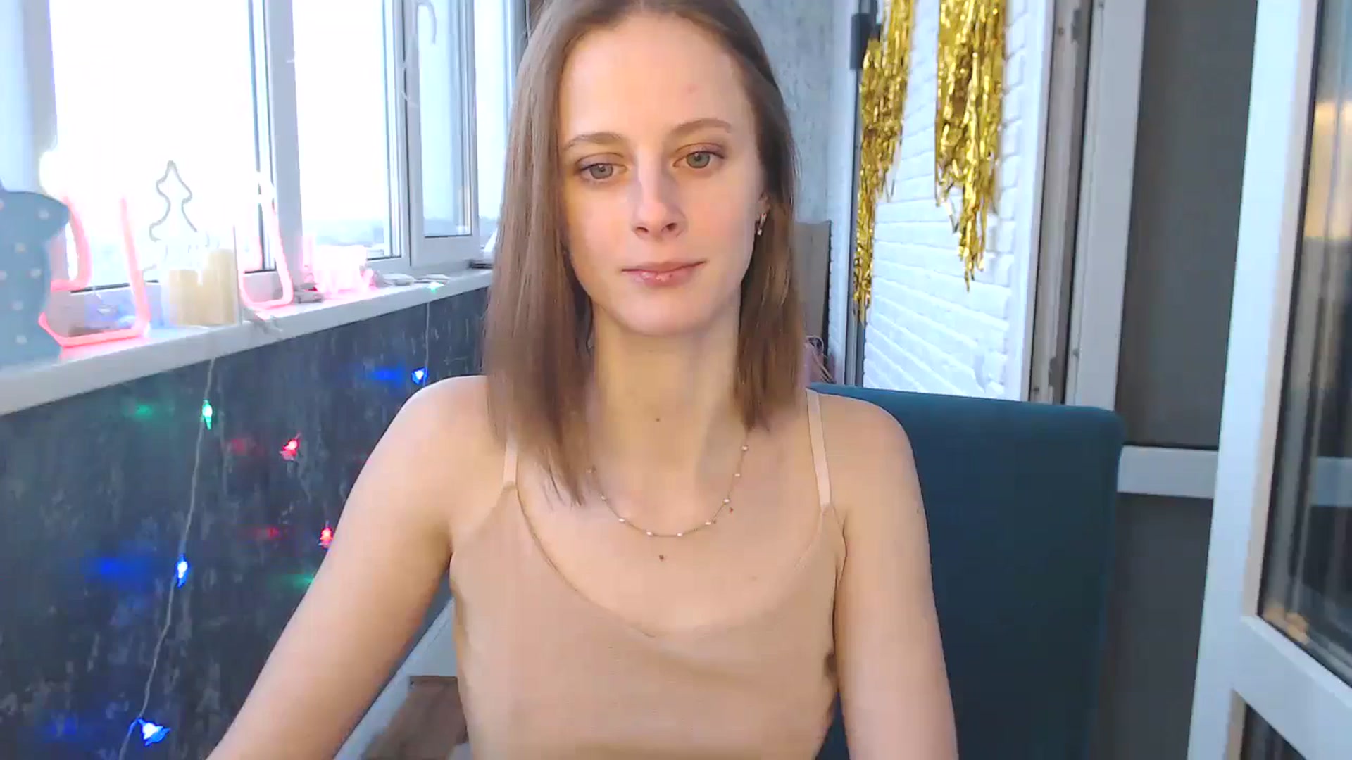 Gallery image thumbnail from mimiMILFal's myfreecams stream on, 12/07/2023, 13:18 image 2 of 20