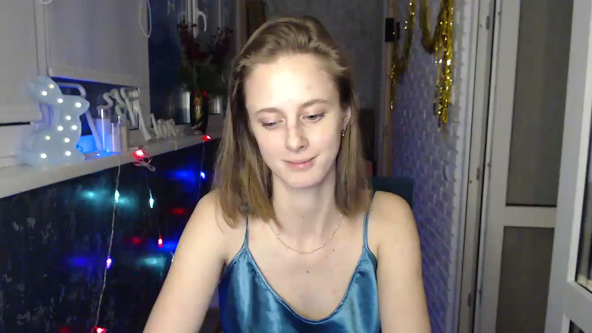 Gallery image thumbnail from mimiMILFal's myfreecams stream on, 12/22/2023, 13:35 image 15 of 20