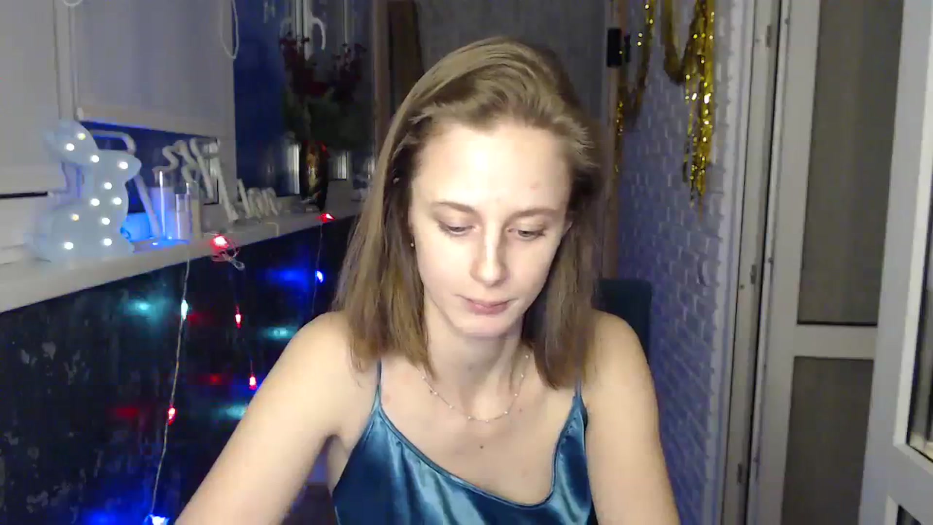 Gallery image thumbnail from mimiMILFal's myfreecams stream on, 12/22/2023, 13:35 image 13 of 20