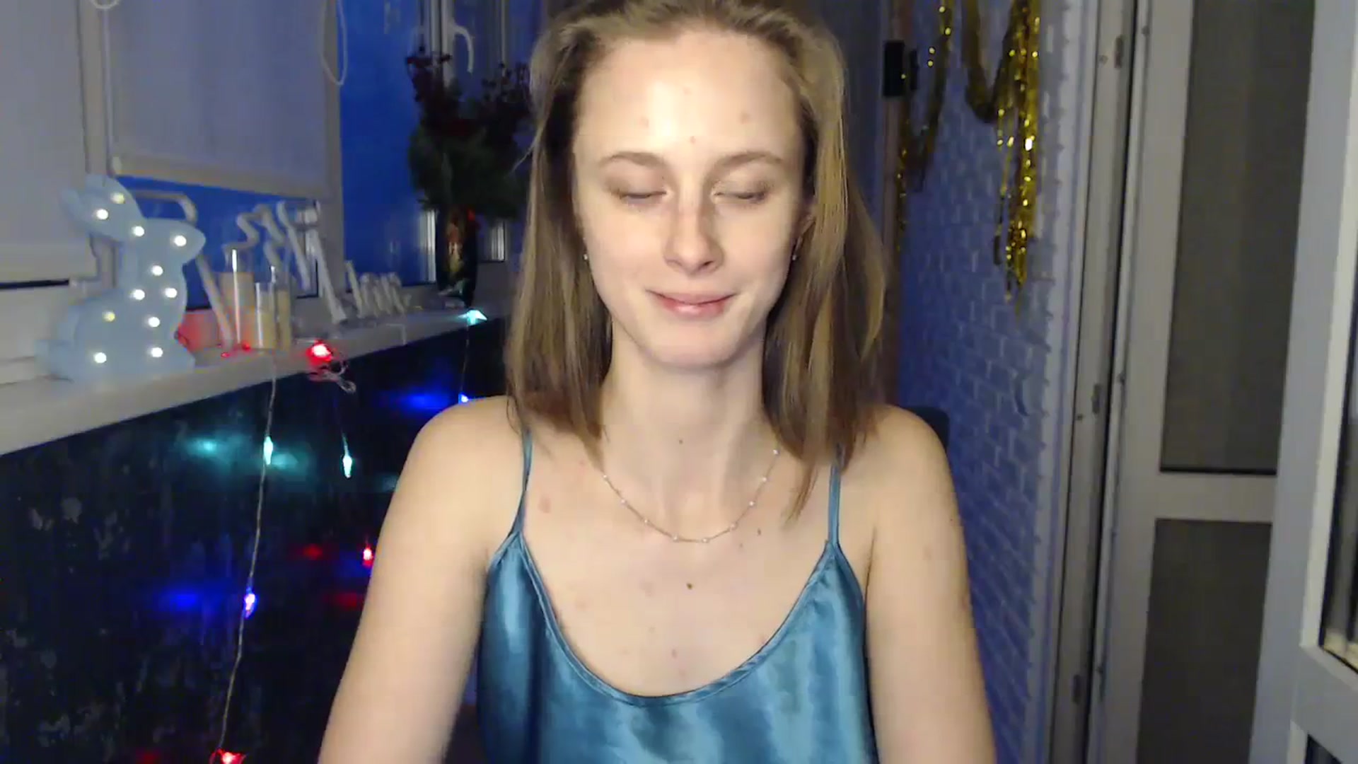 Gallery image thumbnail from mimiMILFal's myfreecams stream on, 12/22/2023, 13:35 image 7 of 20