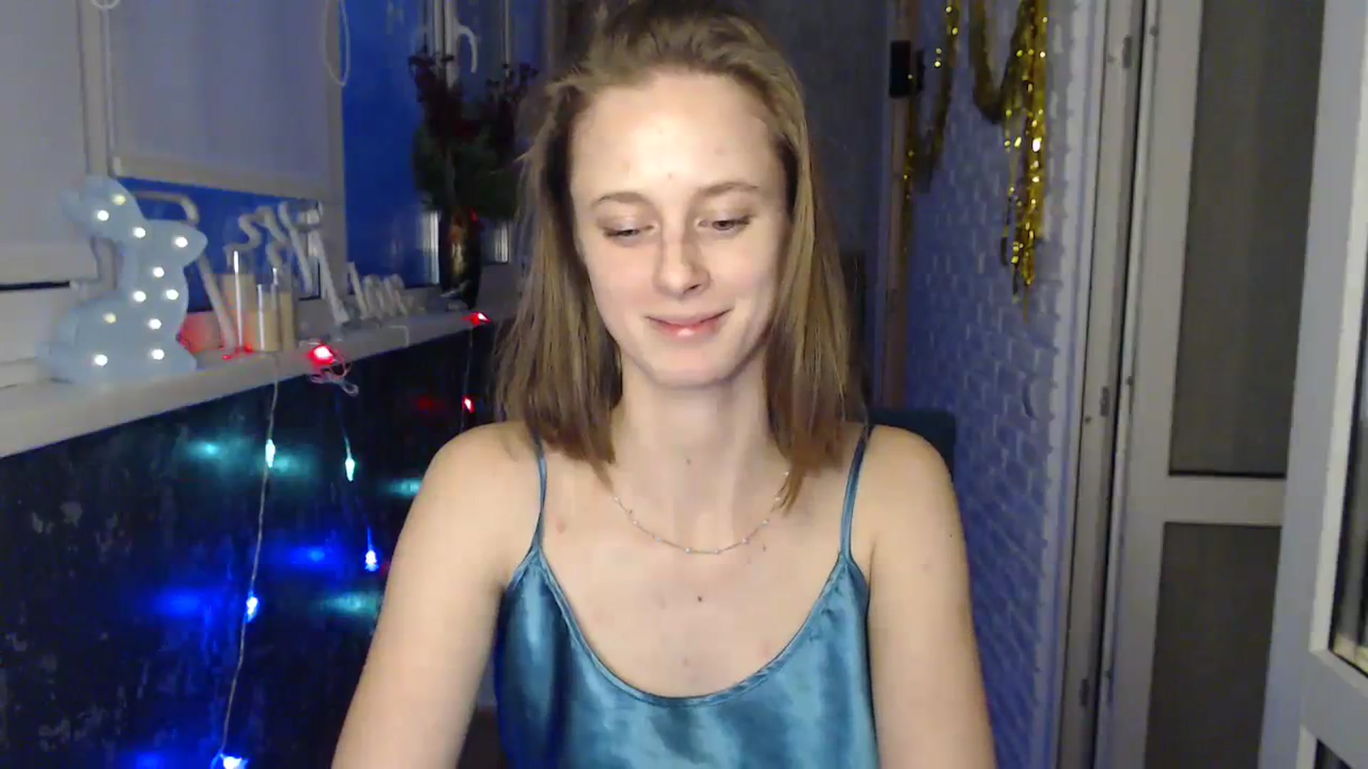 Gallery image thumbnail from mimiMILFal's myfreecams stream on, 12/22/2023, 13:35 image 8 of 20