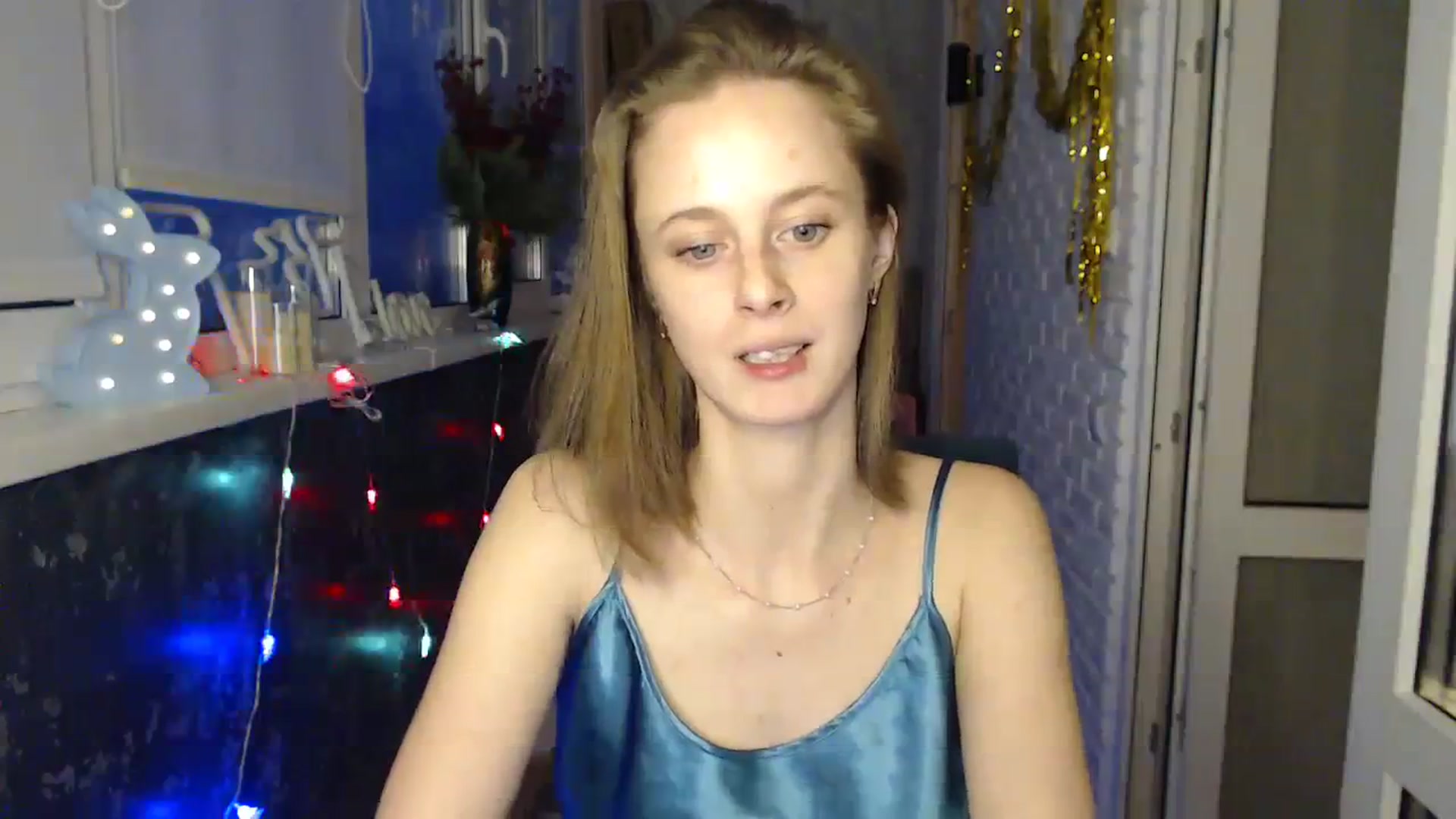 Gallery image thumbnail from mimiMILFal's myfreecams stream on, 12/22/2023, 13:35 image 9 of 20