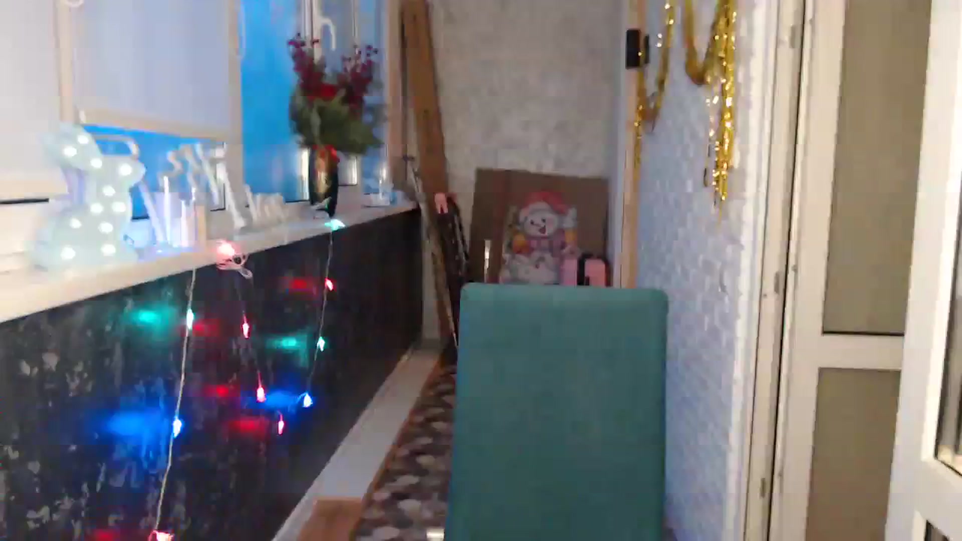 Gallery image thumbnail from mimiMILFal's myfreecams stream on, 12/22/2023, 13:35 image 4 of 20