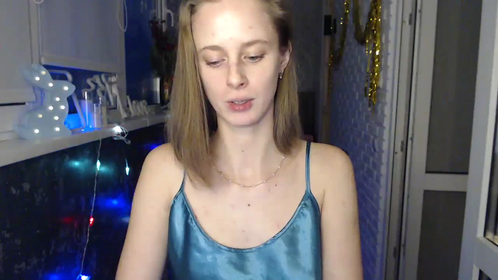 Gallery image thumbnail from mimiMILFal's myfreecams stream on, 12/22/2023, 13:35 image 12 of 20