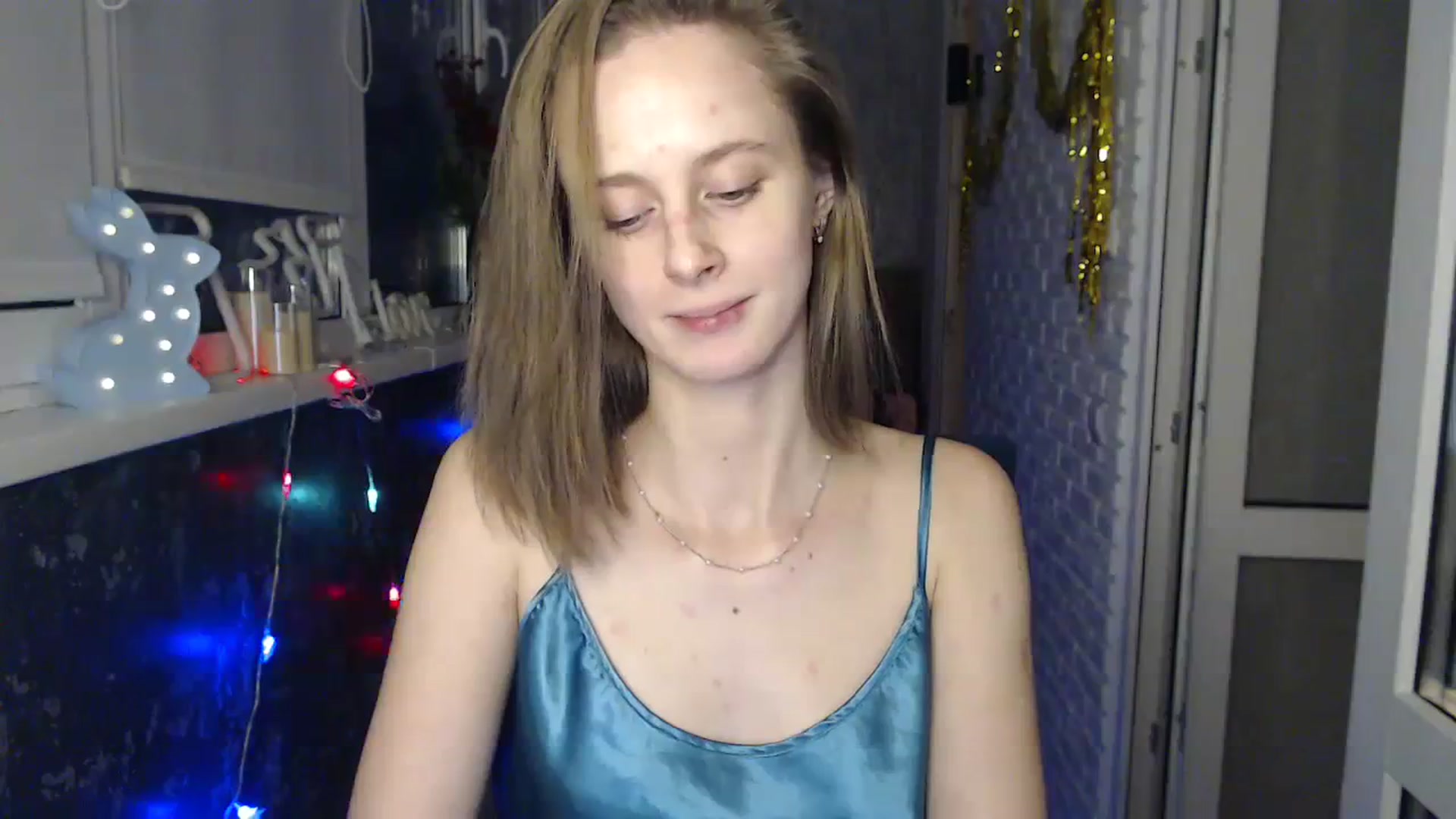 Gallery image thumbnail from mimiMILFal's myfreecams stream on, 12/22/2023, 13:35 image 18 of 20