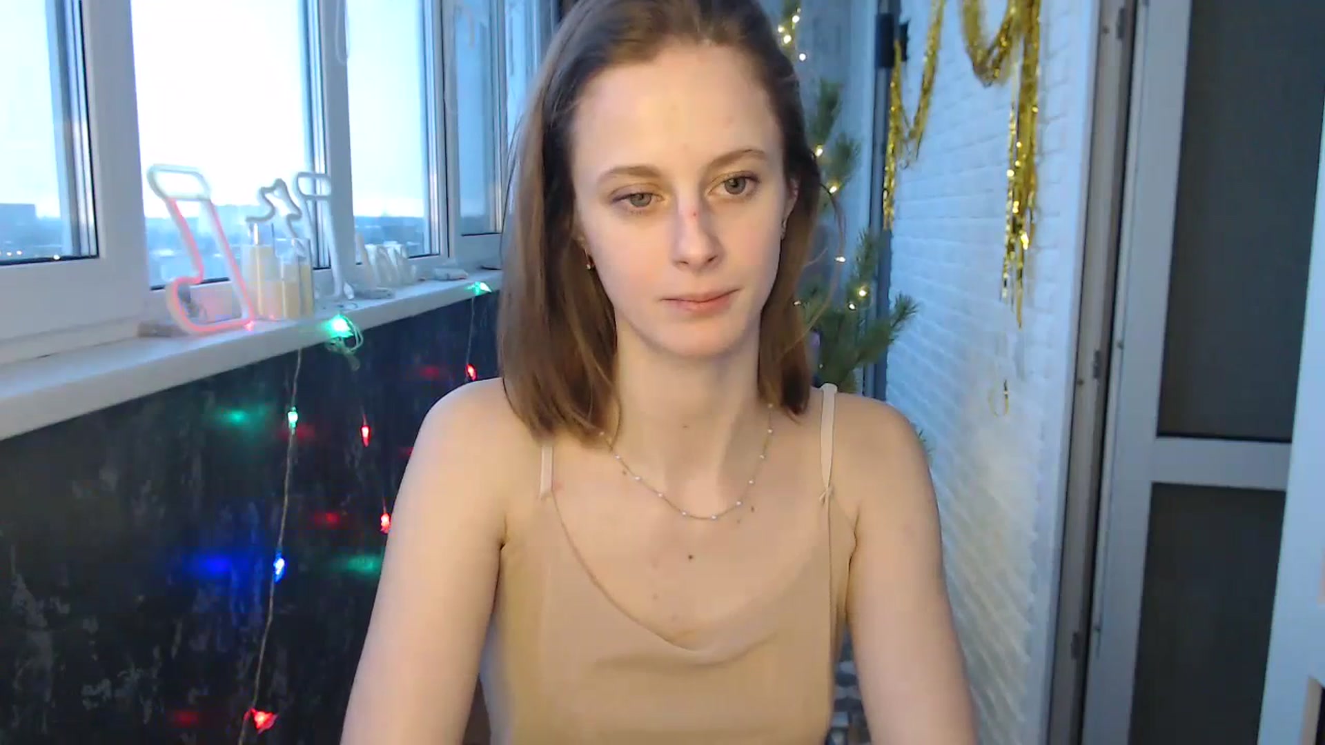 Gallery image thumbnail from mimiMILFal's myfreecams stream on, 12/26/2023, 12:31 image 17 of 20