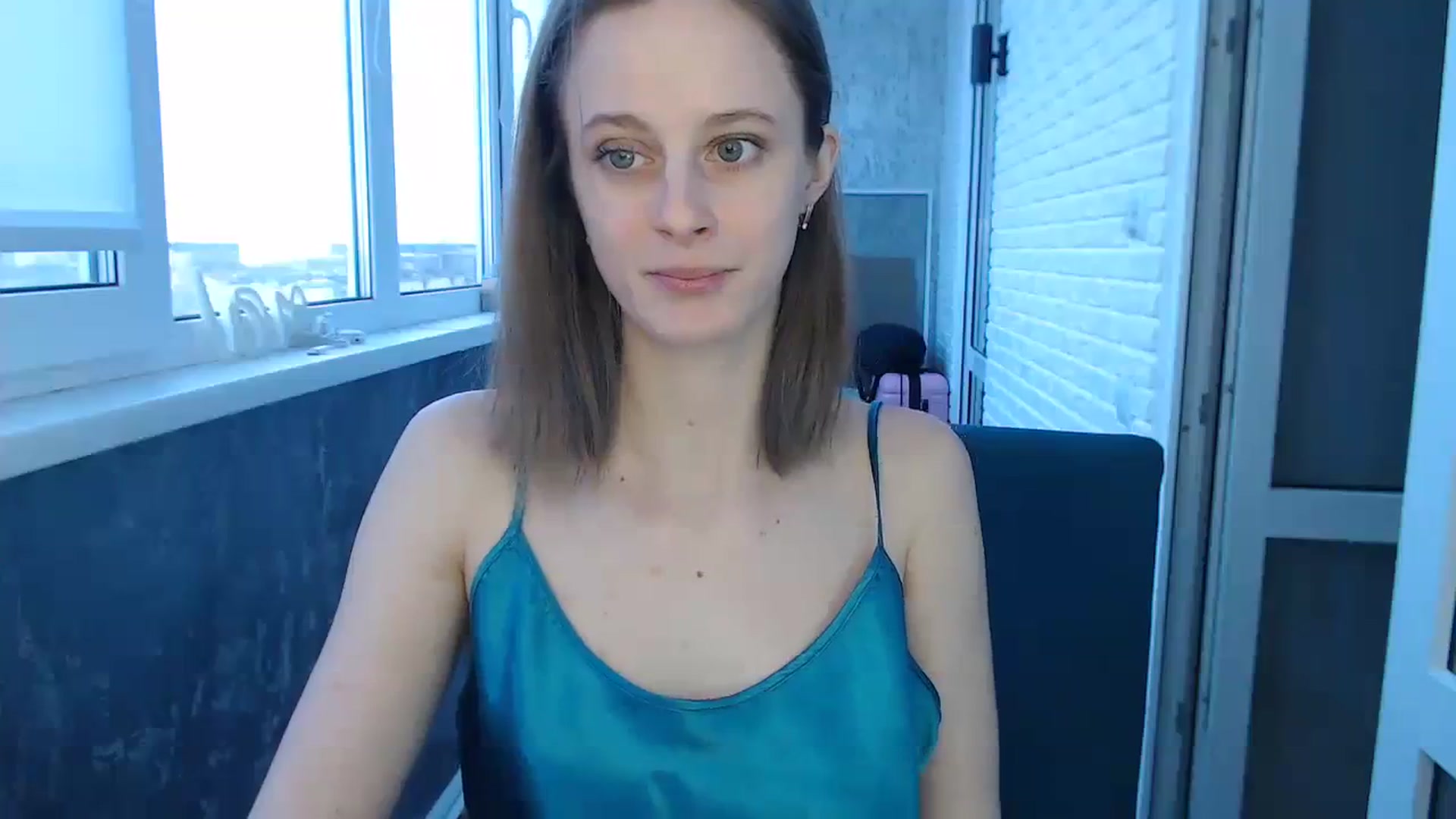 Gallery image thumbnail from mimiMILFal's myfreecams stream on, 02/05/2024, 13:32 image 17 of 20