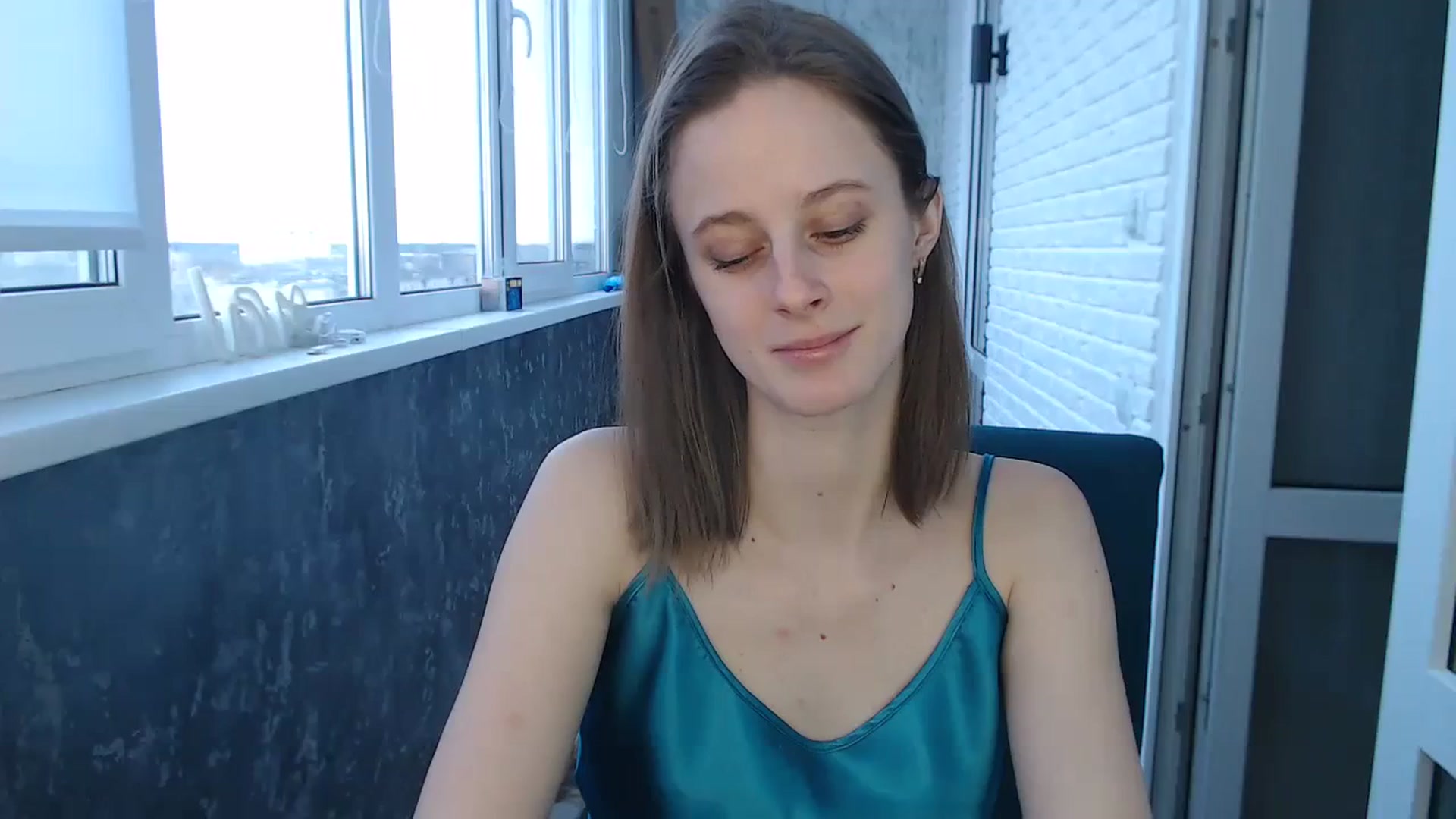 Gallery image thumbnail from mimiMILFal's myfreecams stream on, 02/05/2024, 13:32 image 3 of 20