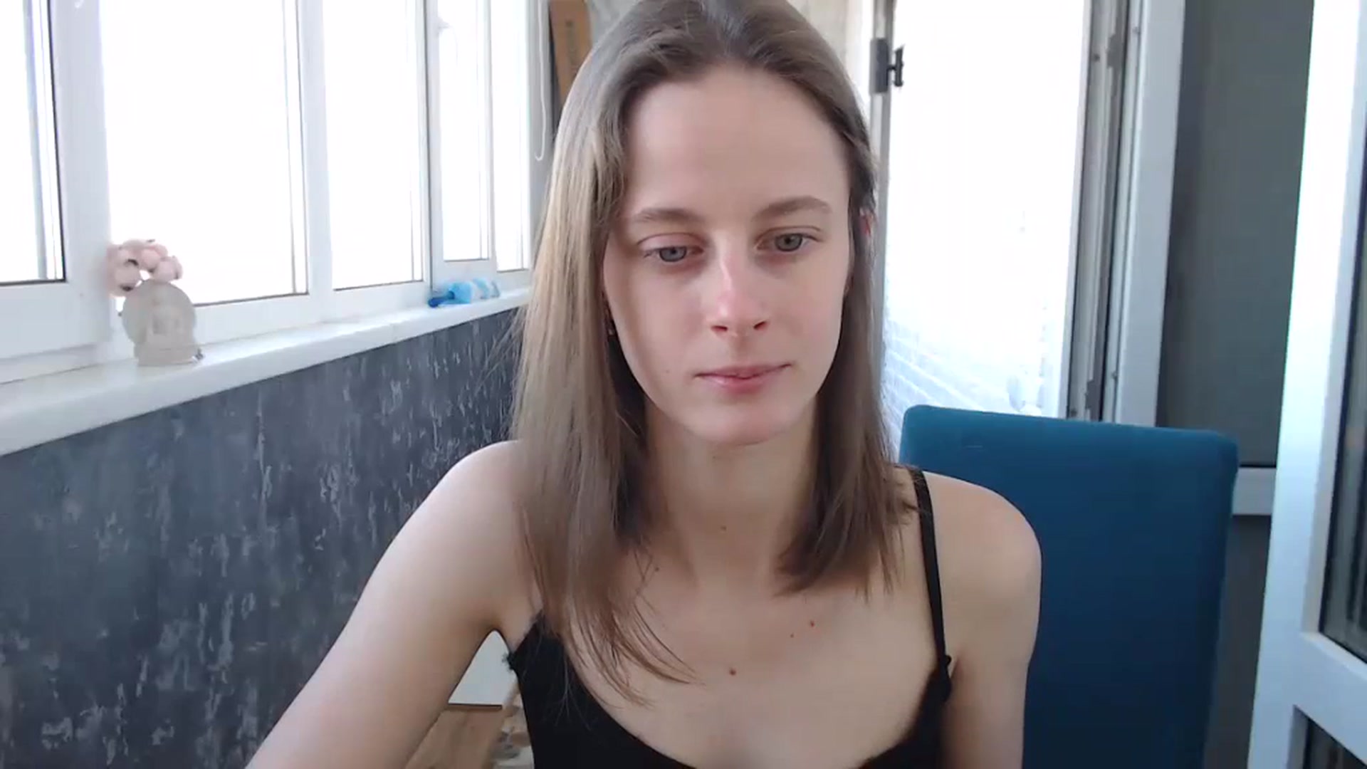 Gallery image thumbnail from mimiMILFal's myfreecams stream on, 03/28/2024, 13:04 image 16 of 20