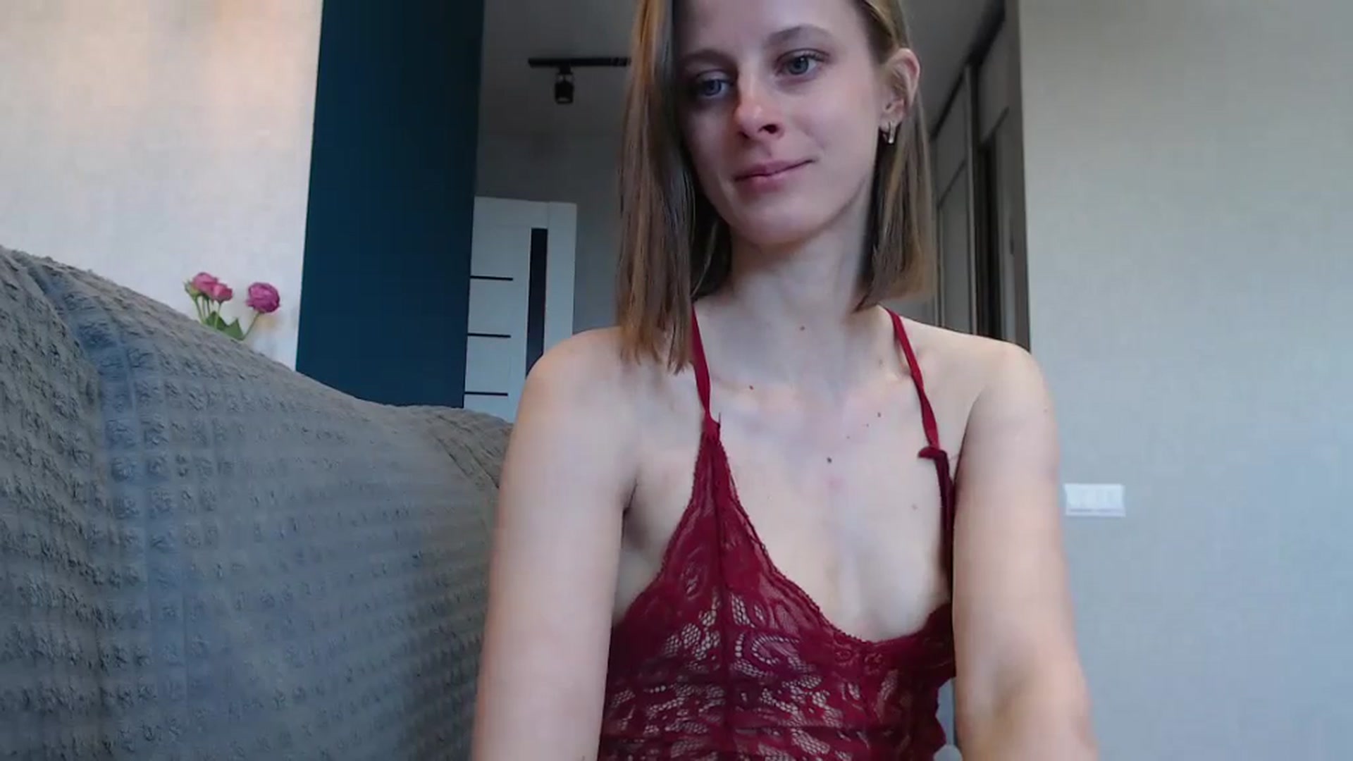 Gallery image thumbnail from mimiMILFal's myfreecams stream on, 05/15/2024, 14:52 image 8 of 20