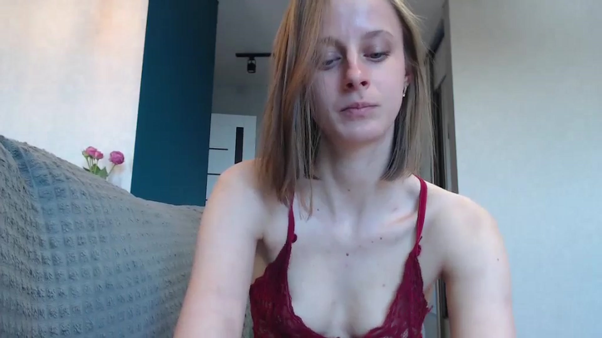 Gallery image thumbnail from mimiMILFal's myfreecams stream on, 05/15/2024, 14:52 image 13 of 20