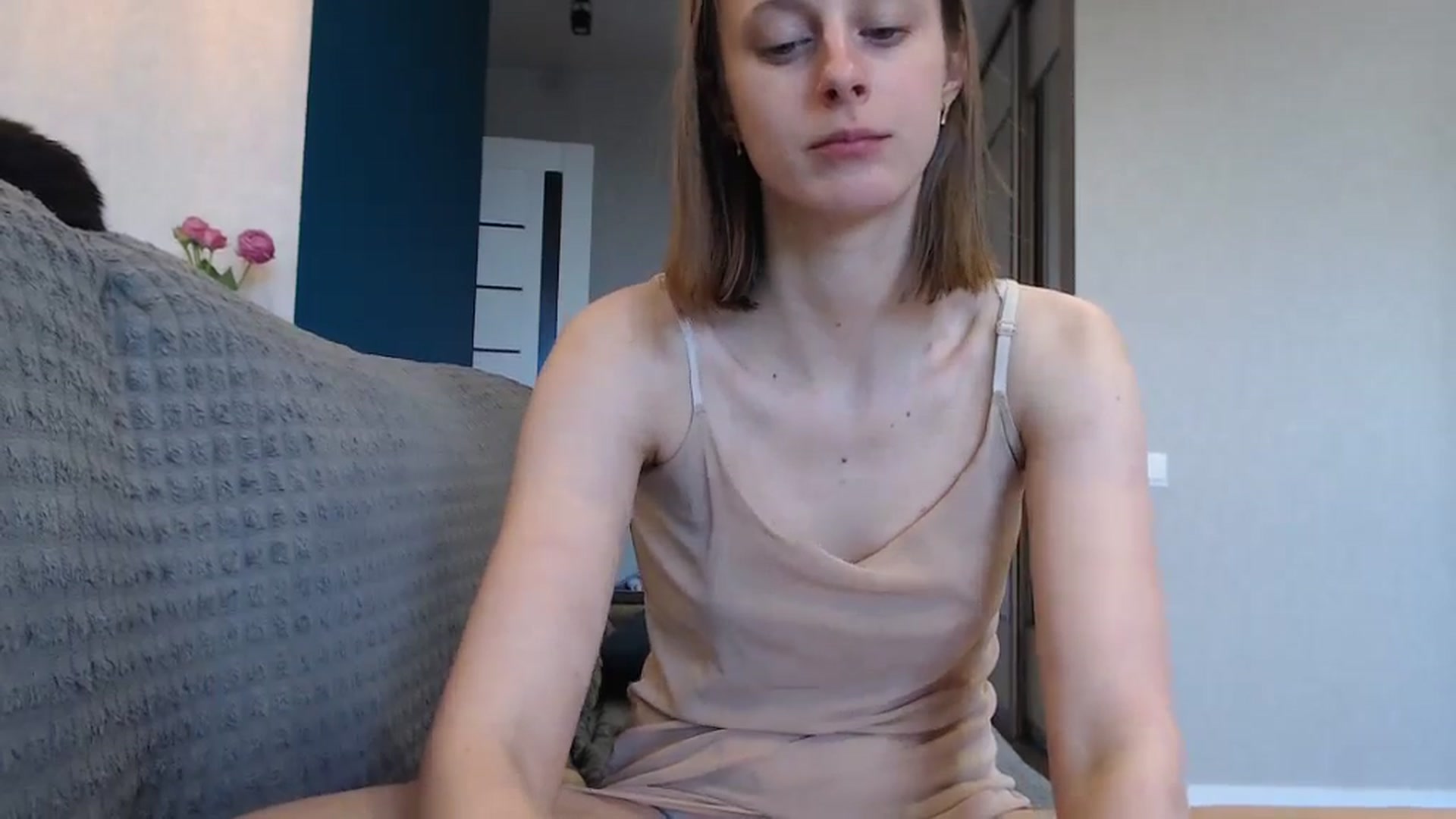 Gallery image thumbnail from mimiMILFal's myfreecams stream on, 05/16/2024, 13:57 image 10 of 20