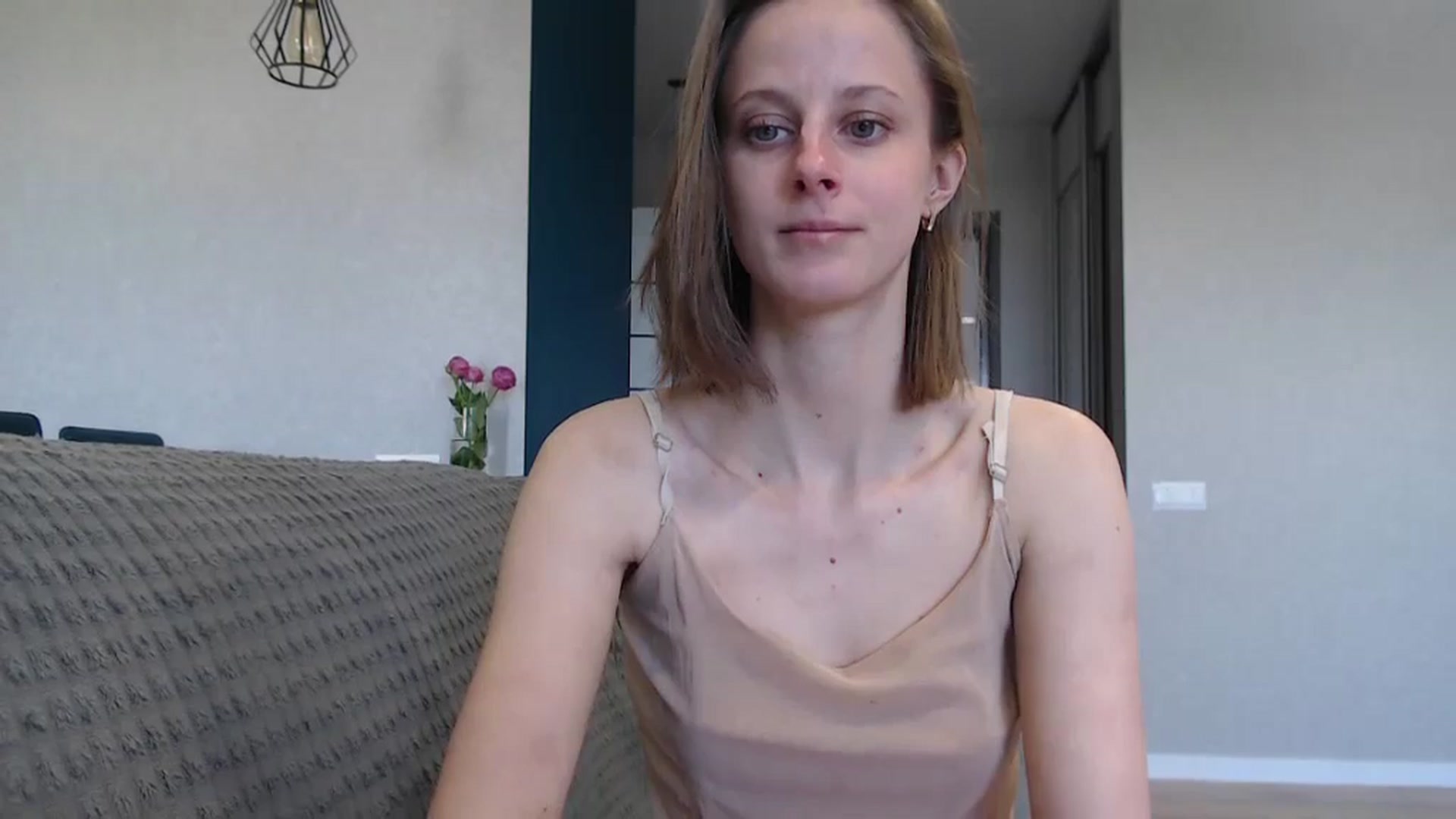 Gallery image thumbnail from mimiMILFal's myfreecams stream on, 05/17/2024, 12:56 image 8 of 20