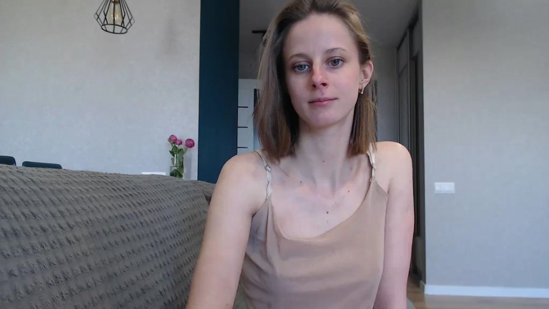 Gallery image thumbnail from mimiMILFal's myfreecams stream on, 05/17/2024, 12:56 image 4 of 20