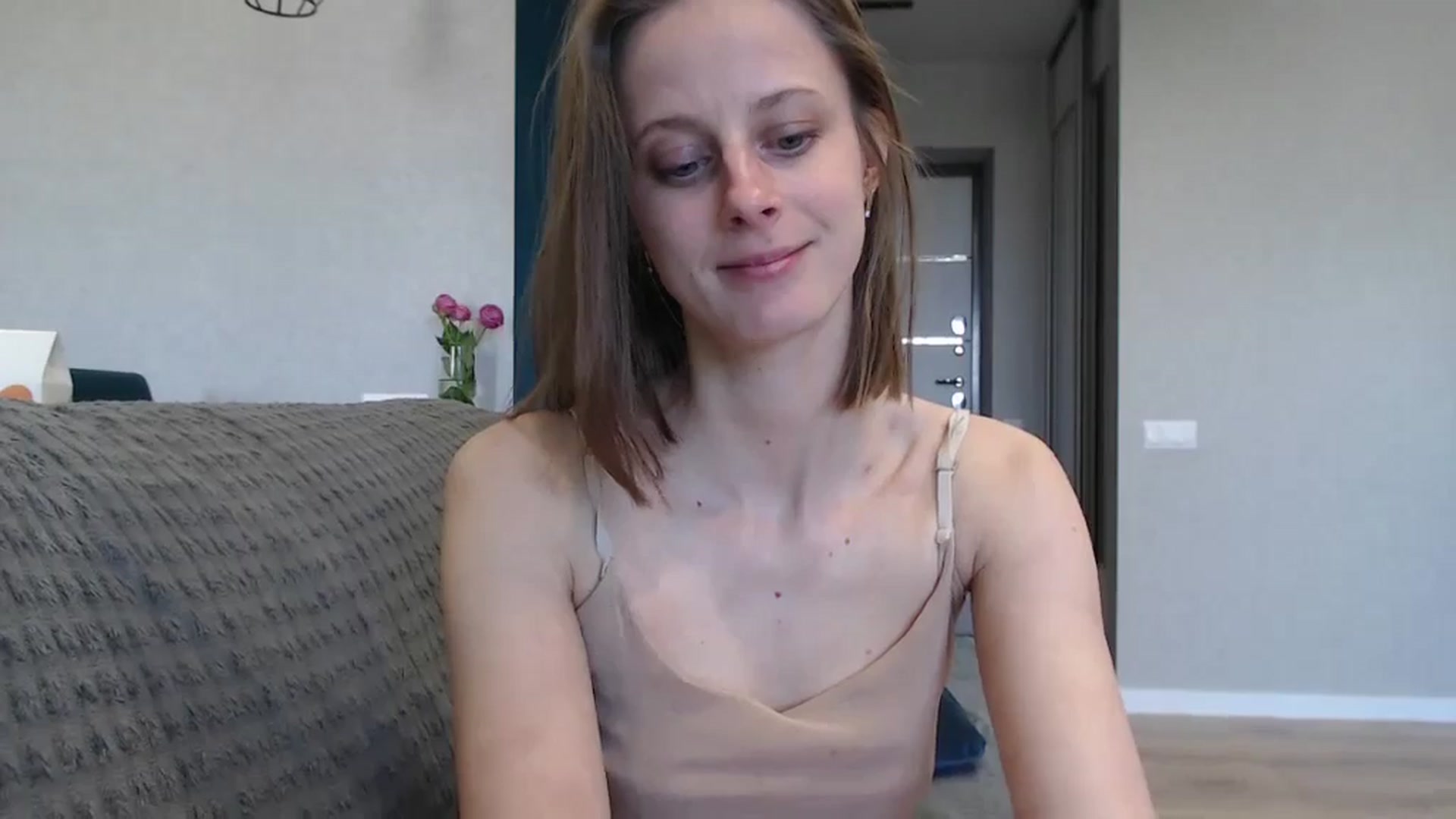 Gallery image thumbnail from mimiMILFal's myfreecams stream on, 05/17/2024, 15:10 image 5 of 20