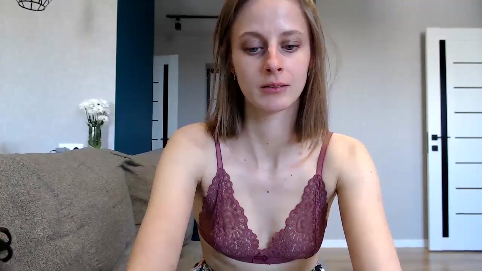 Gallery image thumbnail from mimiMILFal's myfreecams stream on, 05/21/2024, 12:16 image 17 of 20