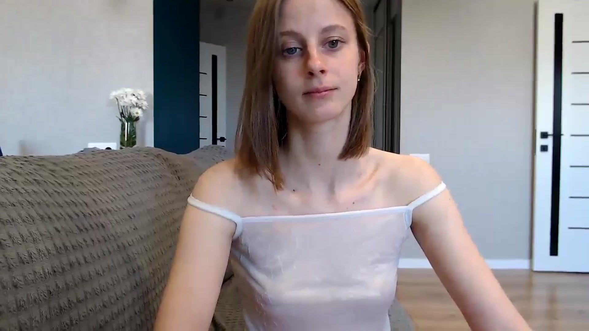 Gallery image thumbnail from mimiMILFal's myfreecams stream on, 05/29/2024, 14:21 image 7 of 20
