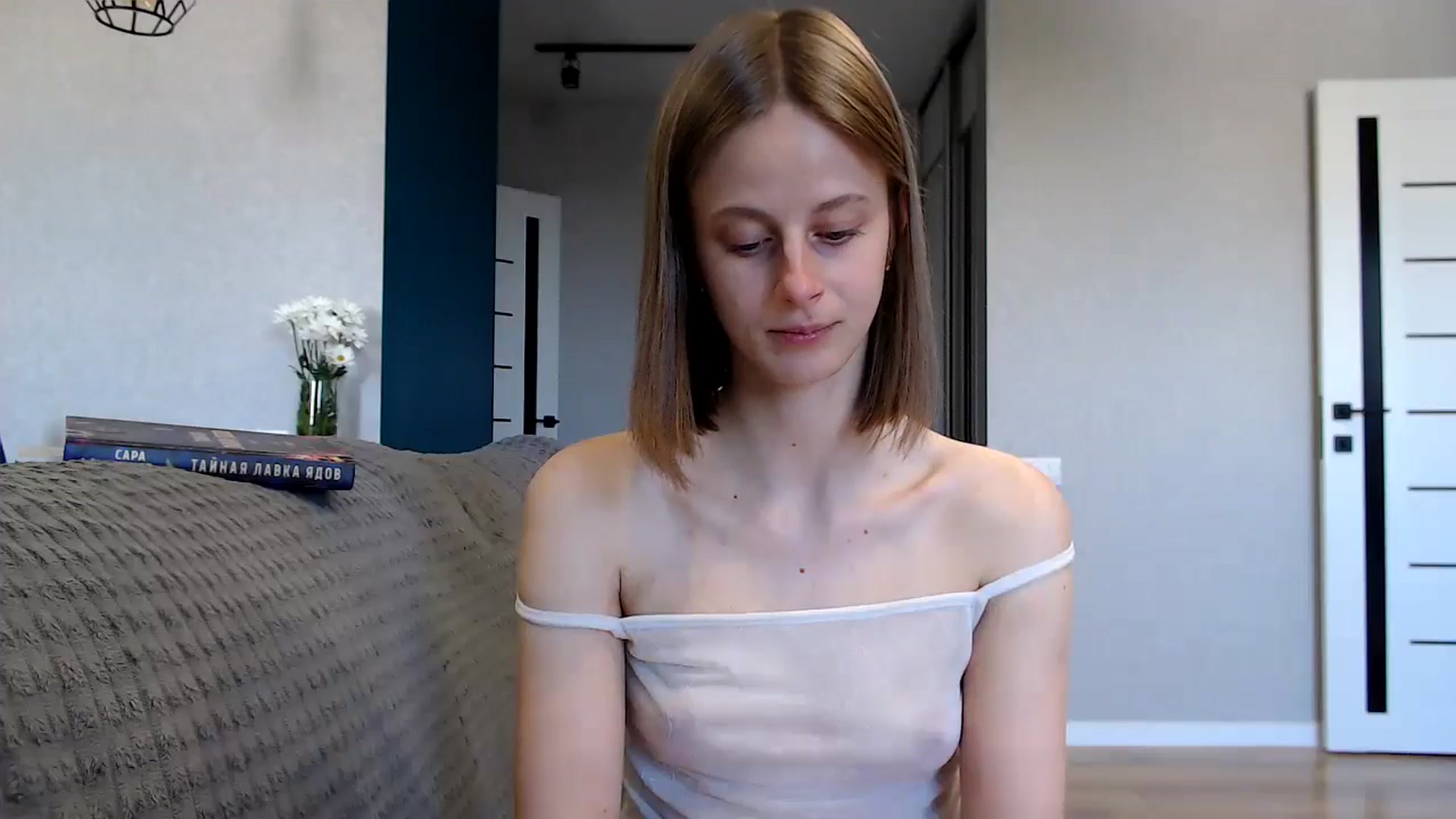 Gallery image thumbnail from mimiMILFal's myfreecams stream on, 05/29/2024, 14:21 image 14 of 20