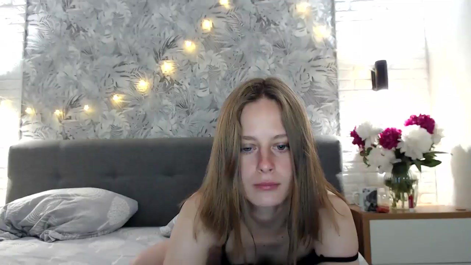 Gallery image thumbnail from mimiMILFal's myfreecams stream on, 06/03/2024, 07:48 image 1 of 20